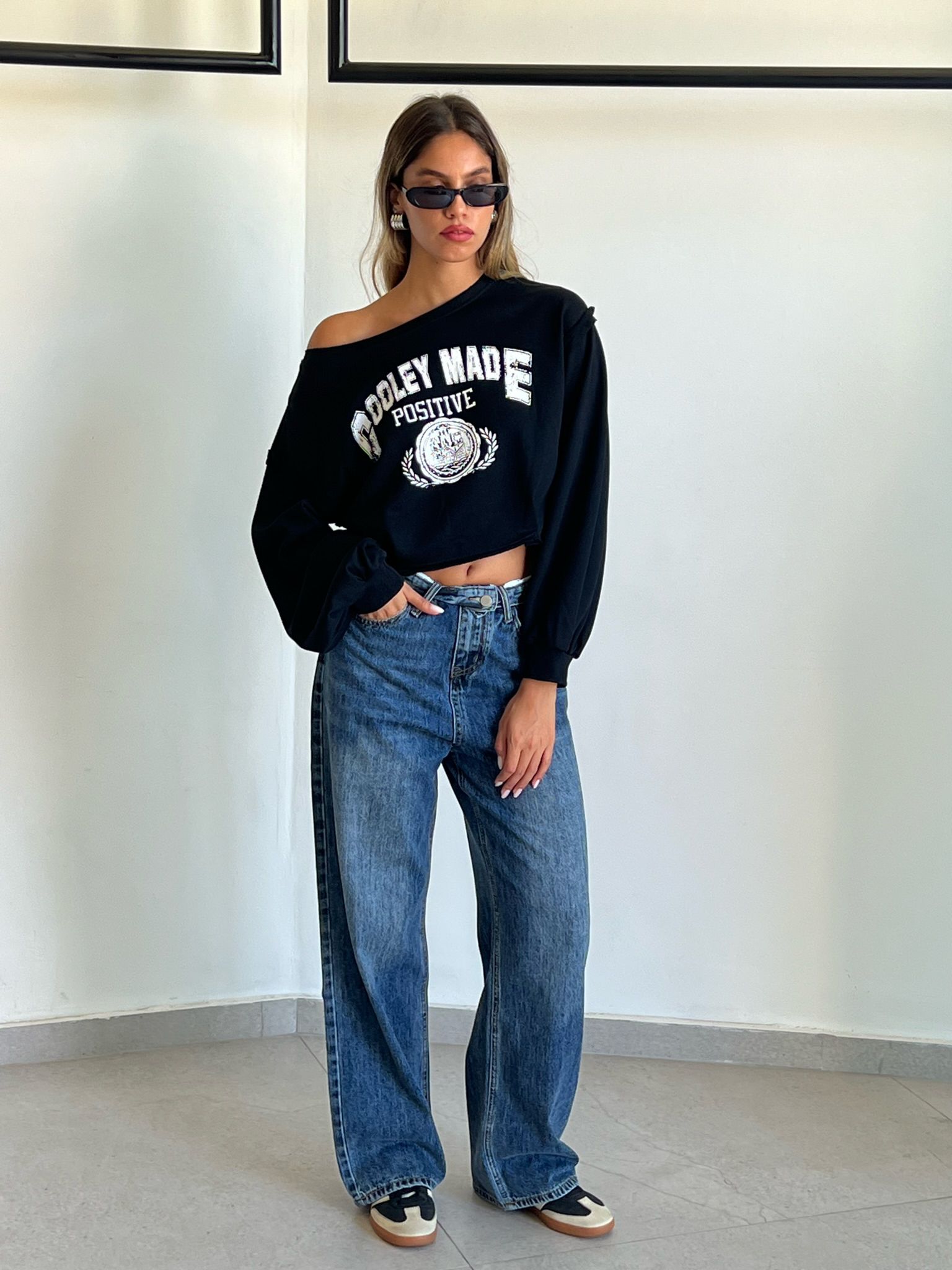 סווצ'ר מאליס שחור