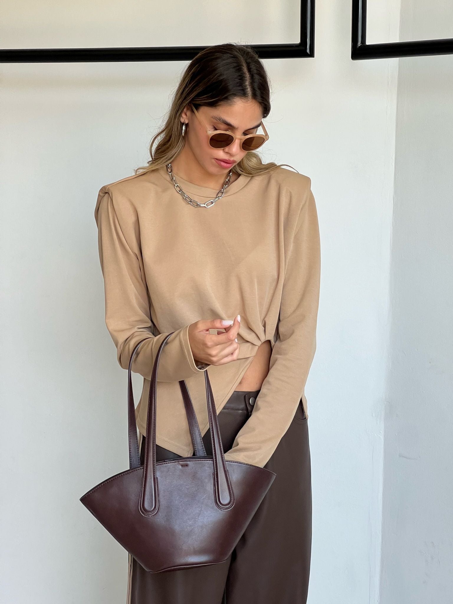 חולצת אליה קאמל