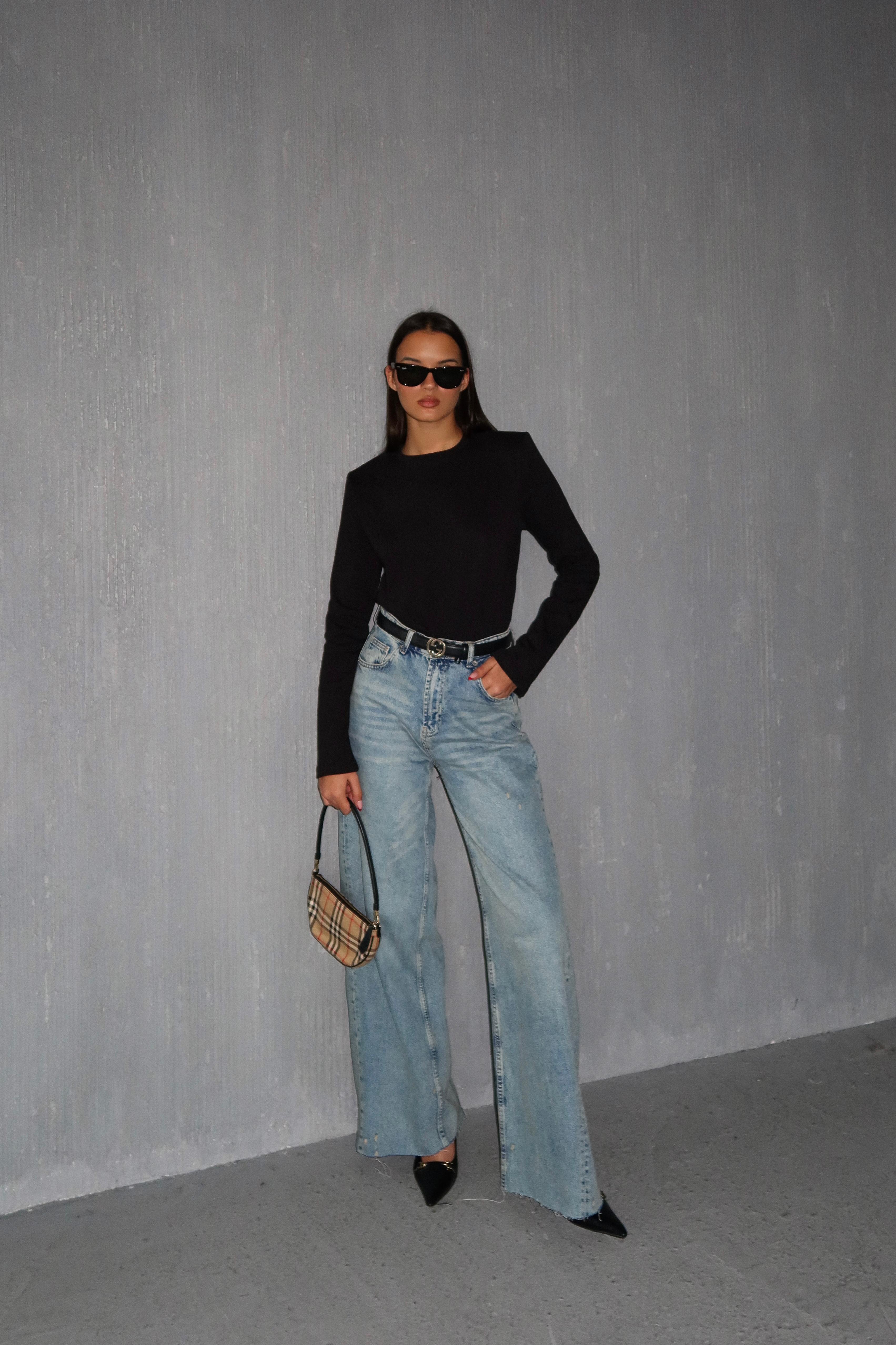 בייסיק כריות שחור דגם 293