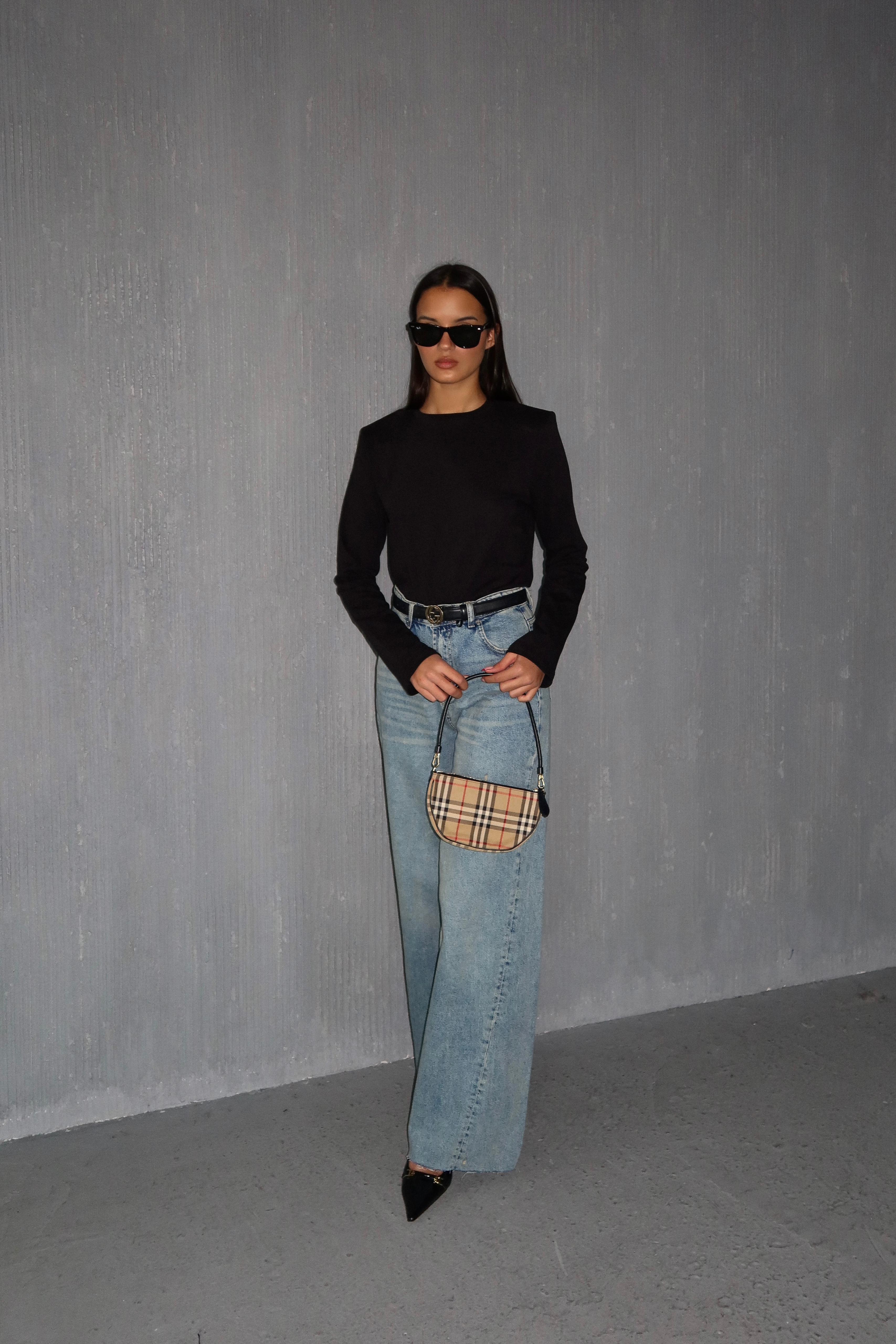 בייסיק כריות שחור דגם 293