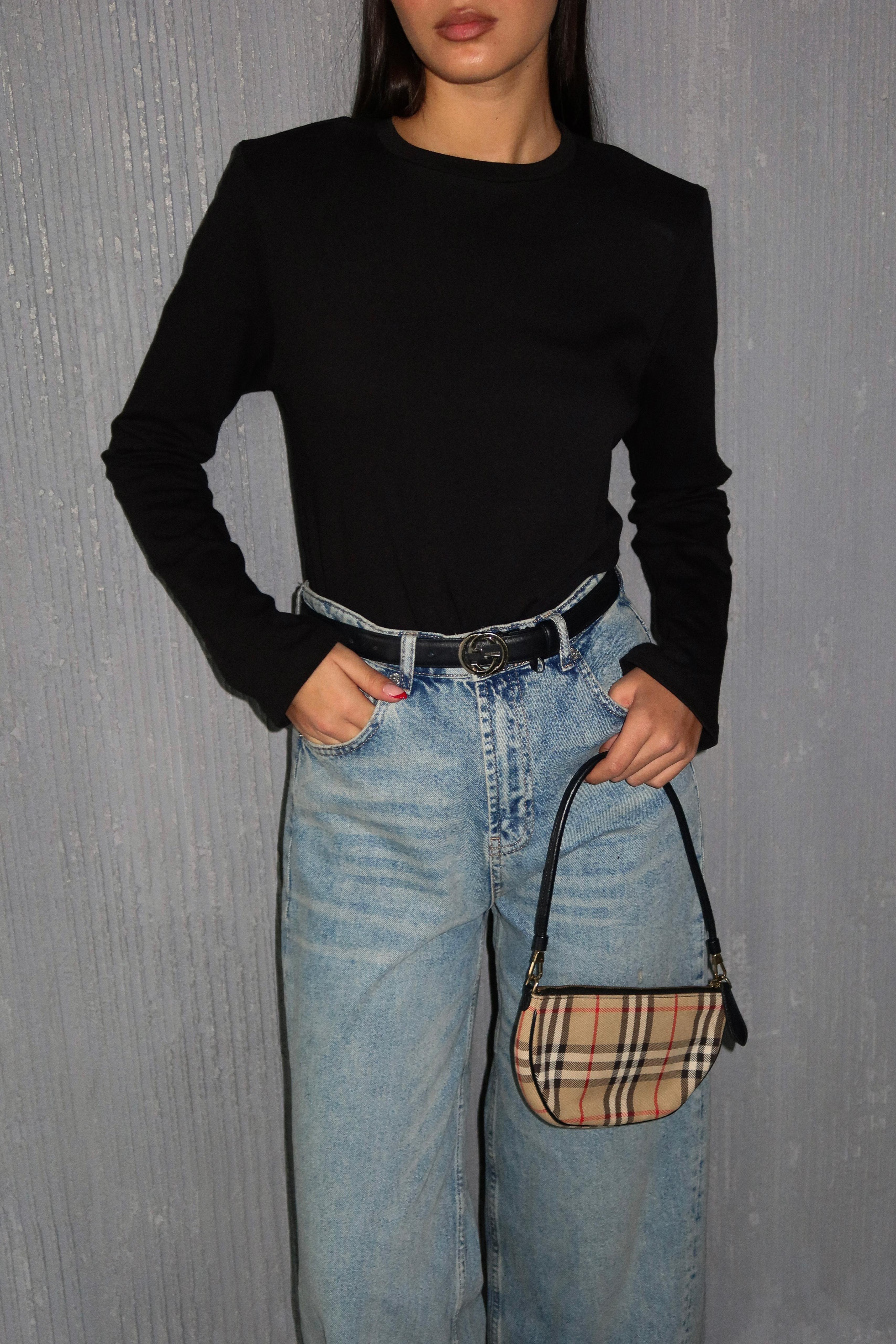 בייסיק כריות שחור דגם 293