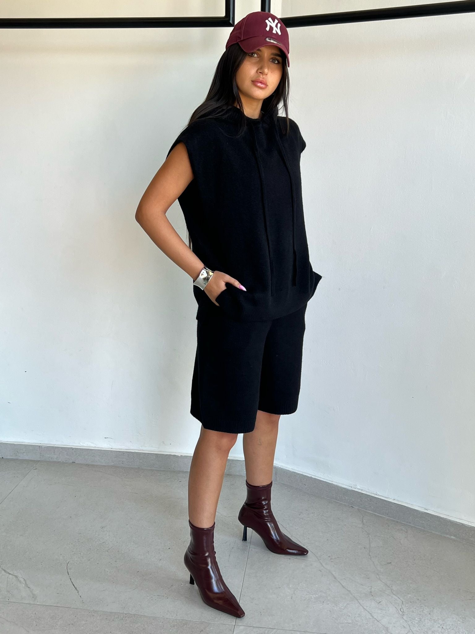 חליפת סריג דוריה שחור