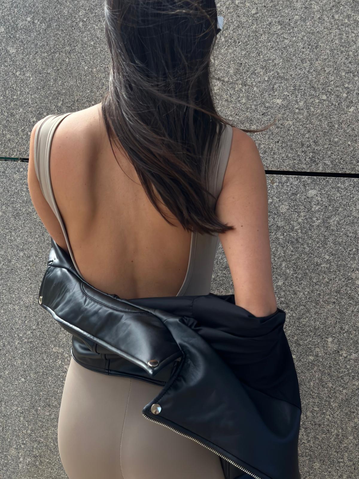 ג'קט בריאן שחור