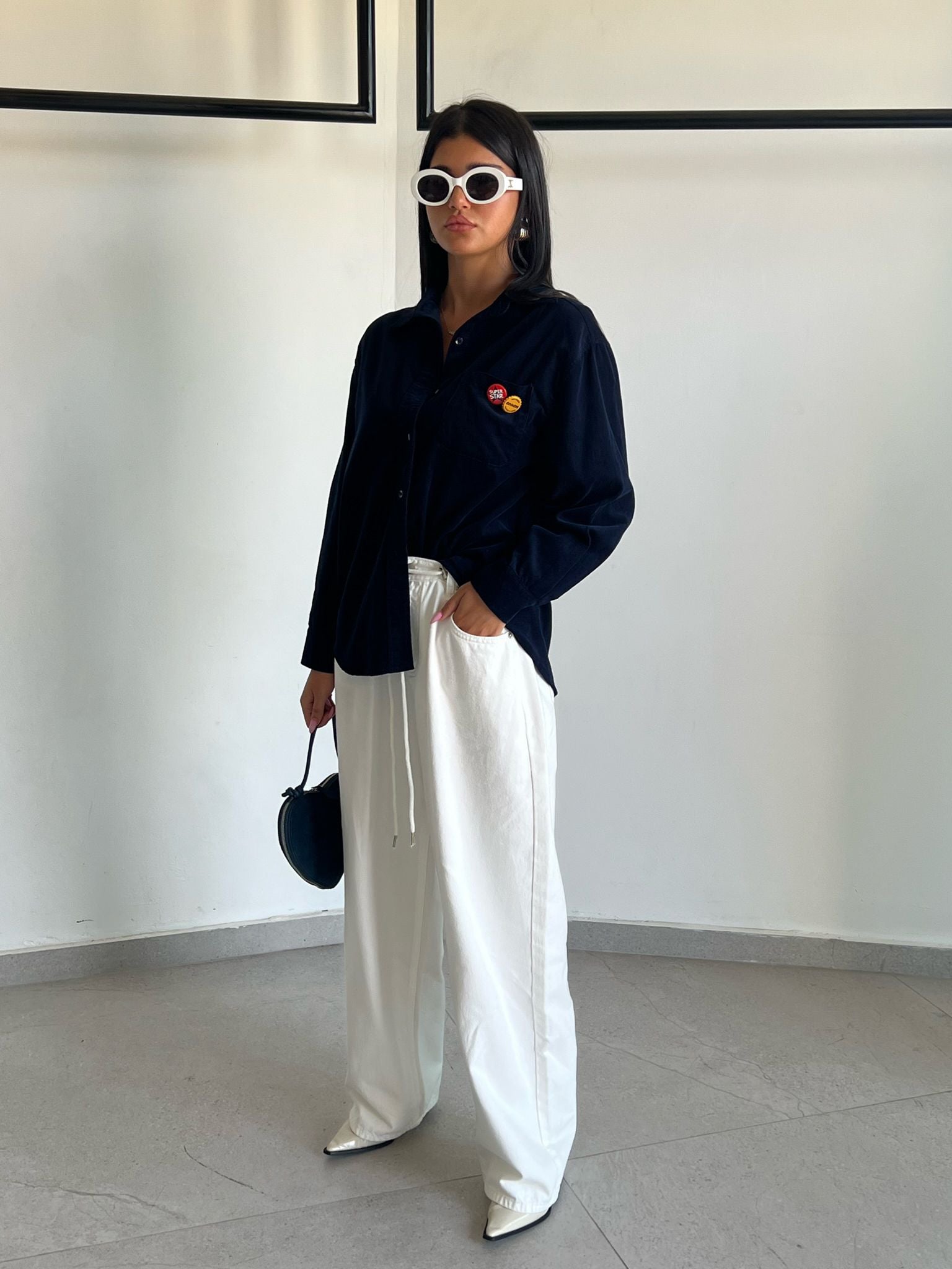 ג'ינס עומר לבן