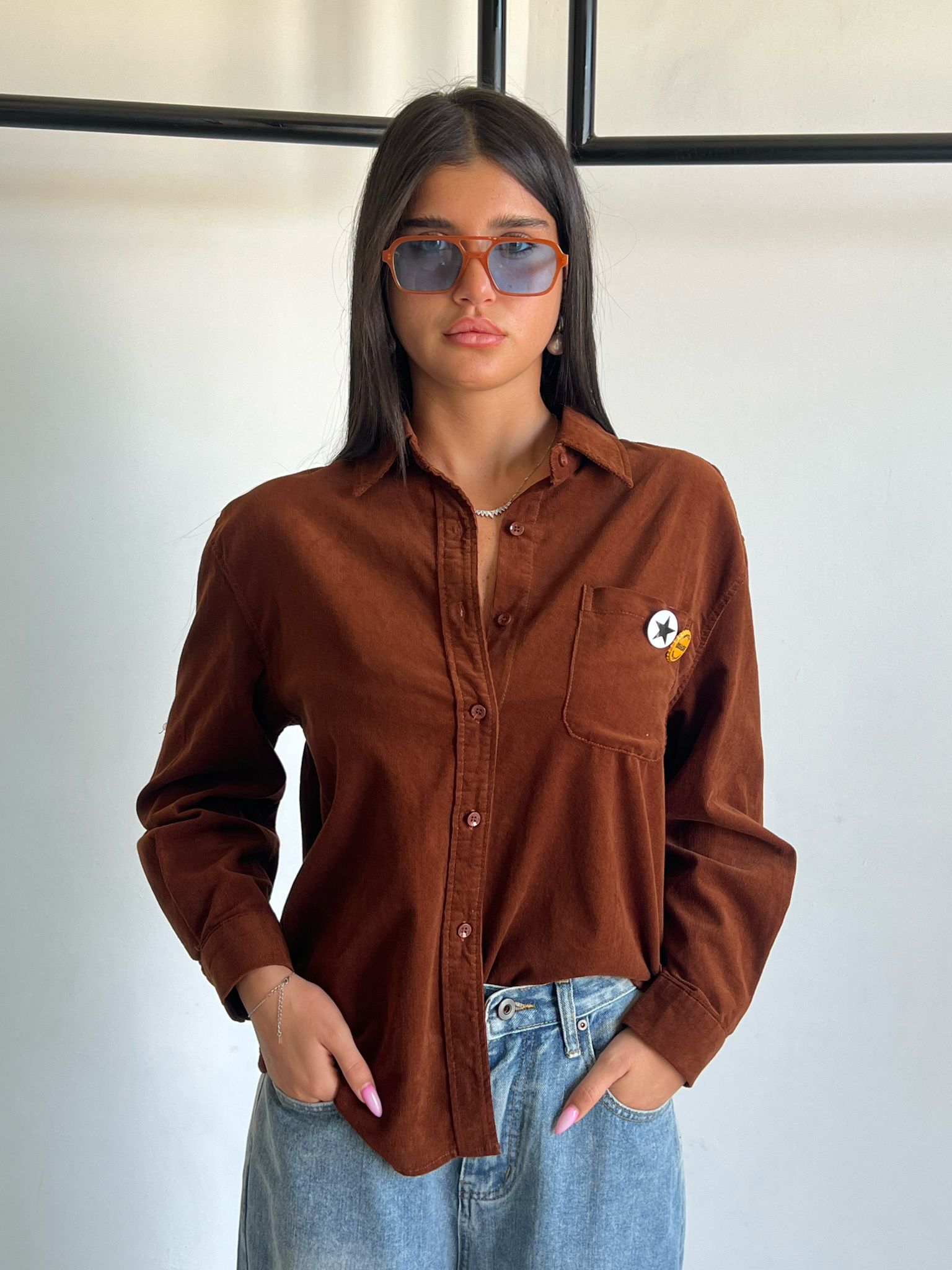 חולצת מרום חום