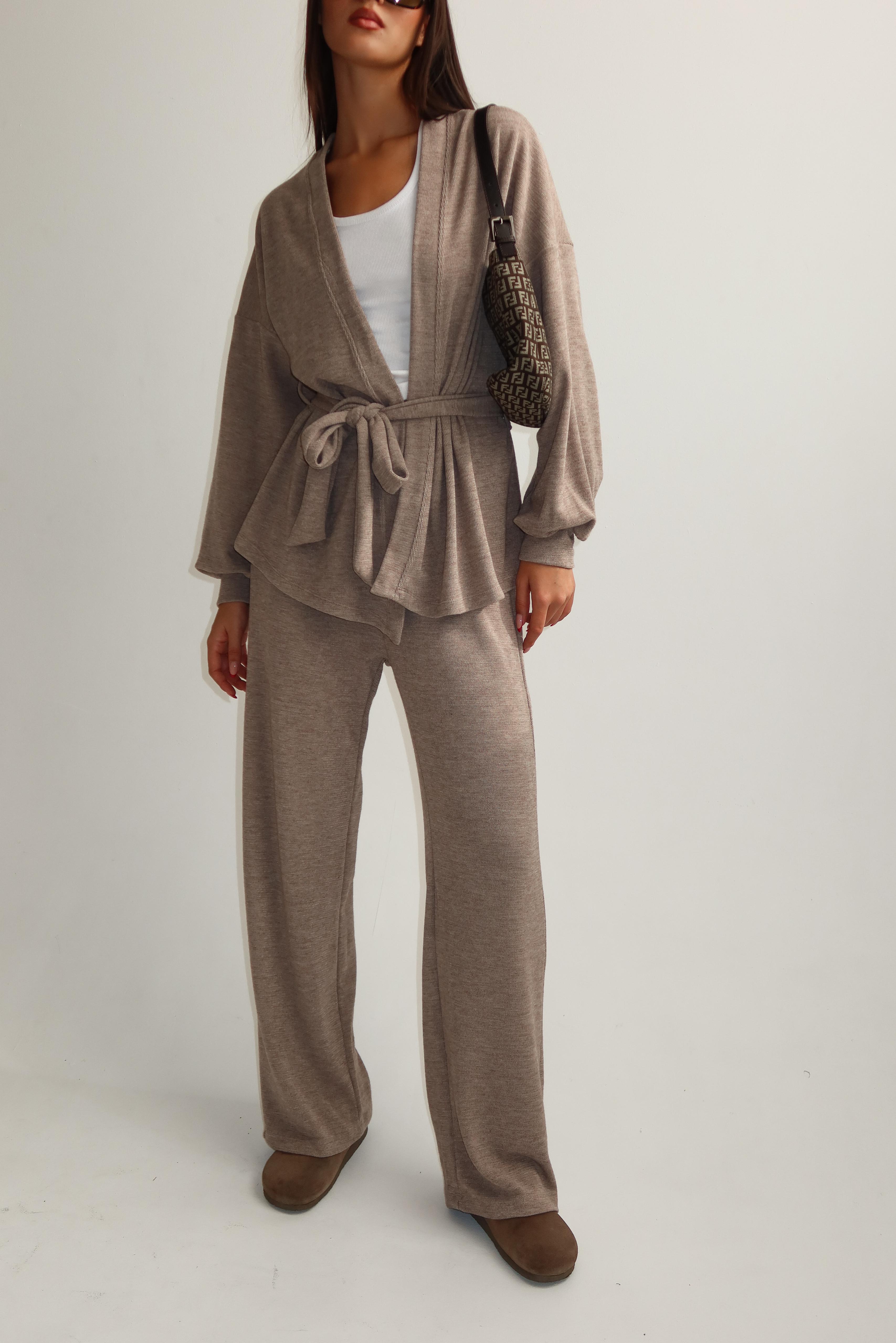 חליפת מולדו בז'