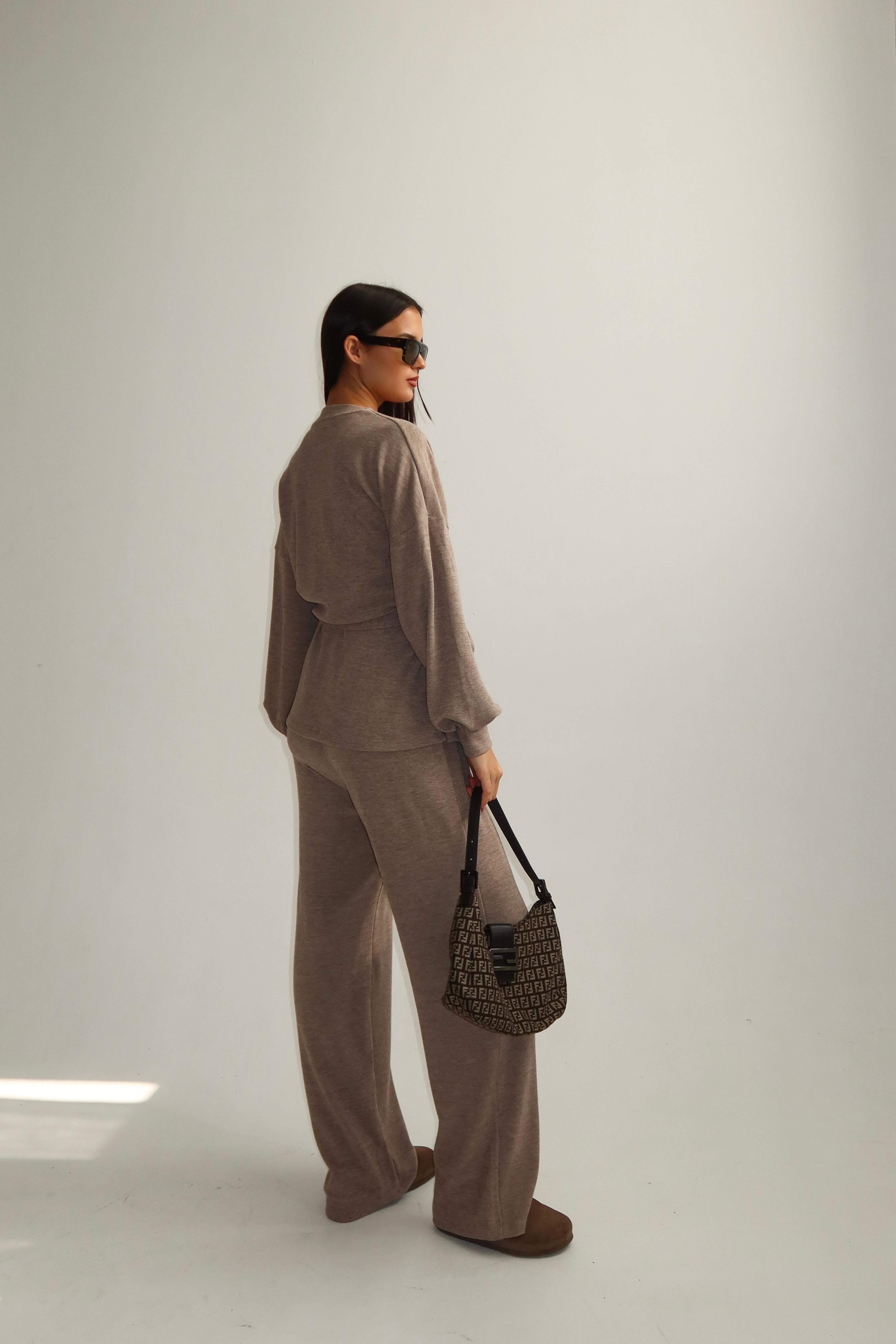 חליפת מולדו בז'