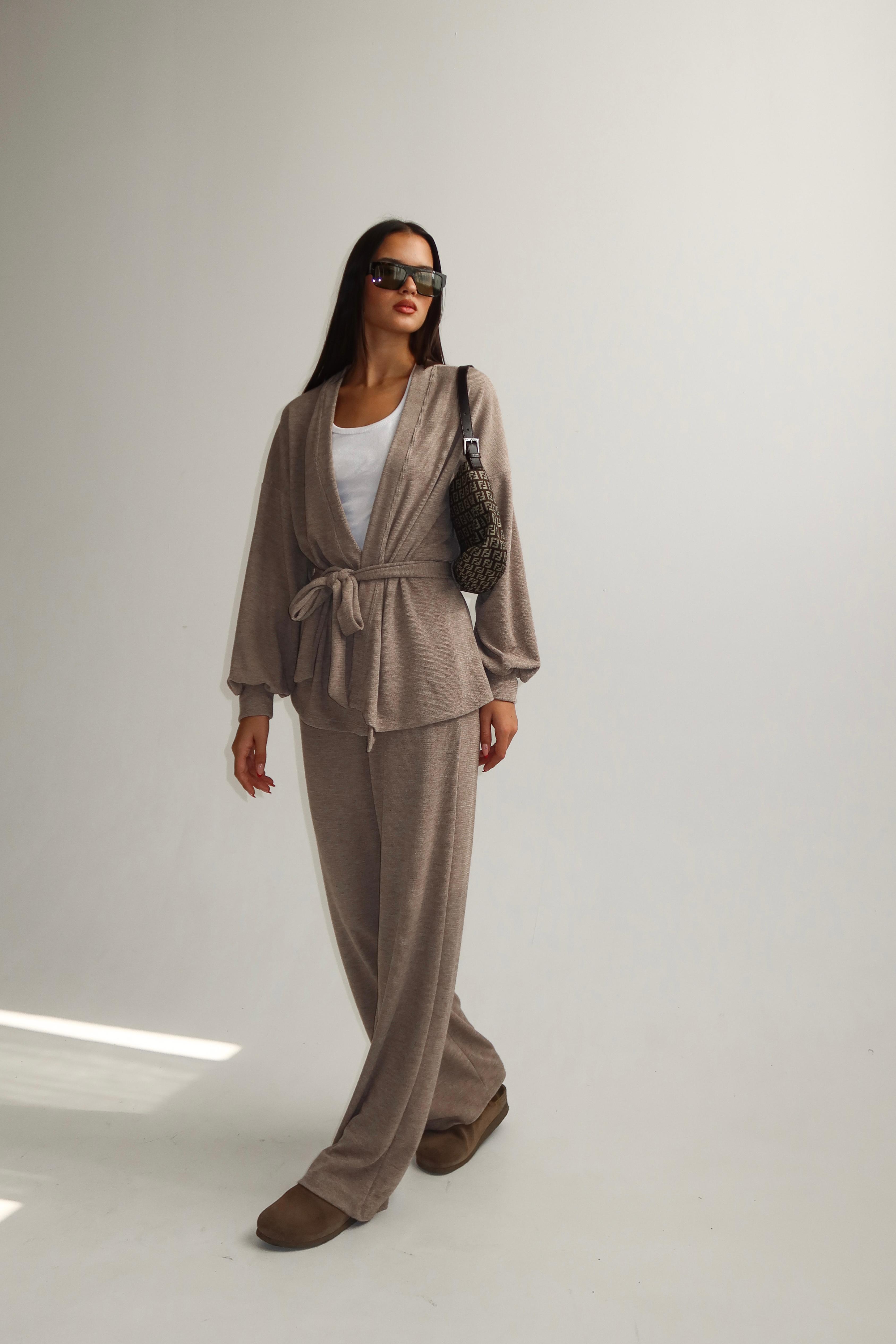 חליפת מולדו בז'