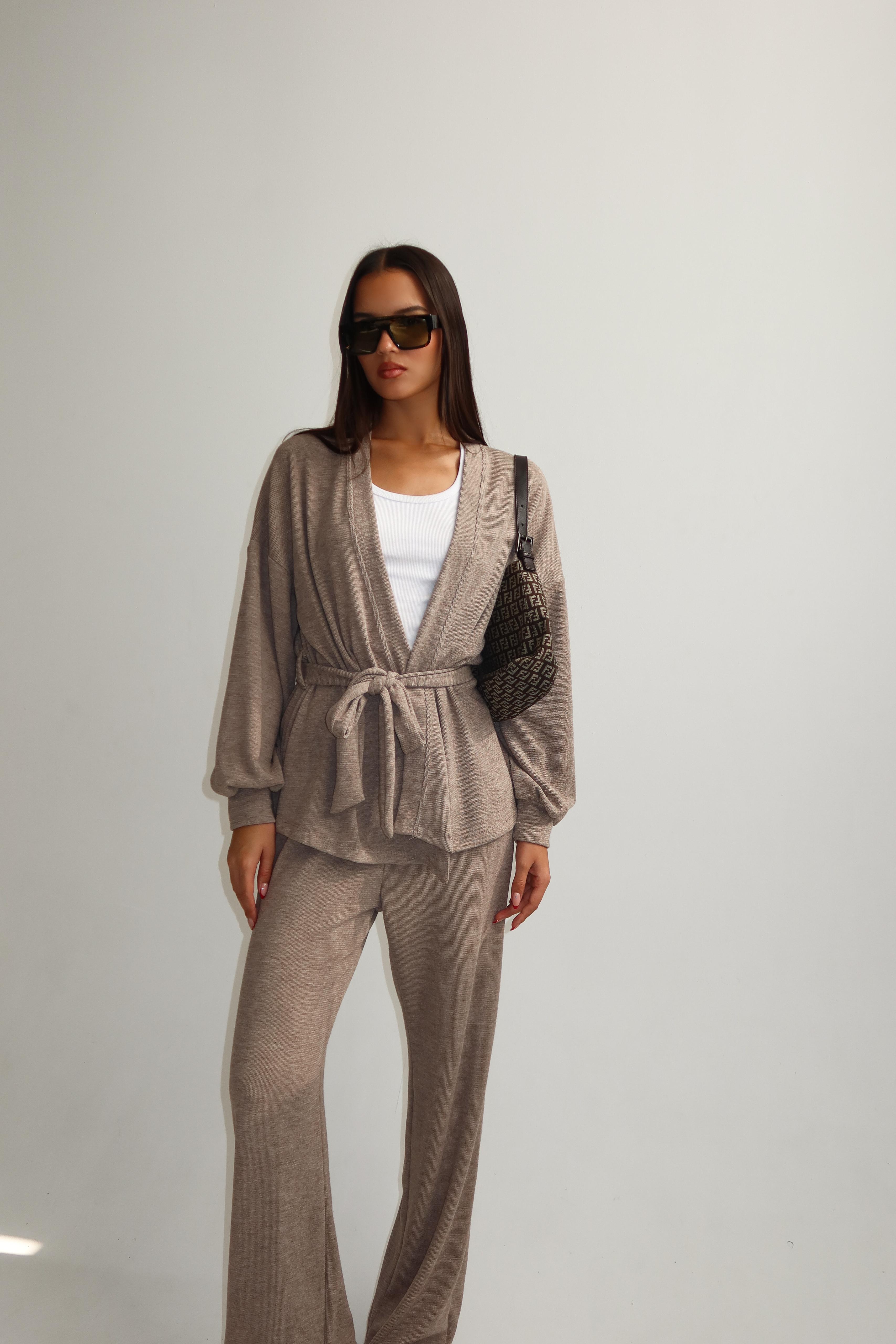 חליפת מולדו בז'