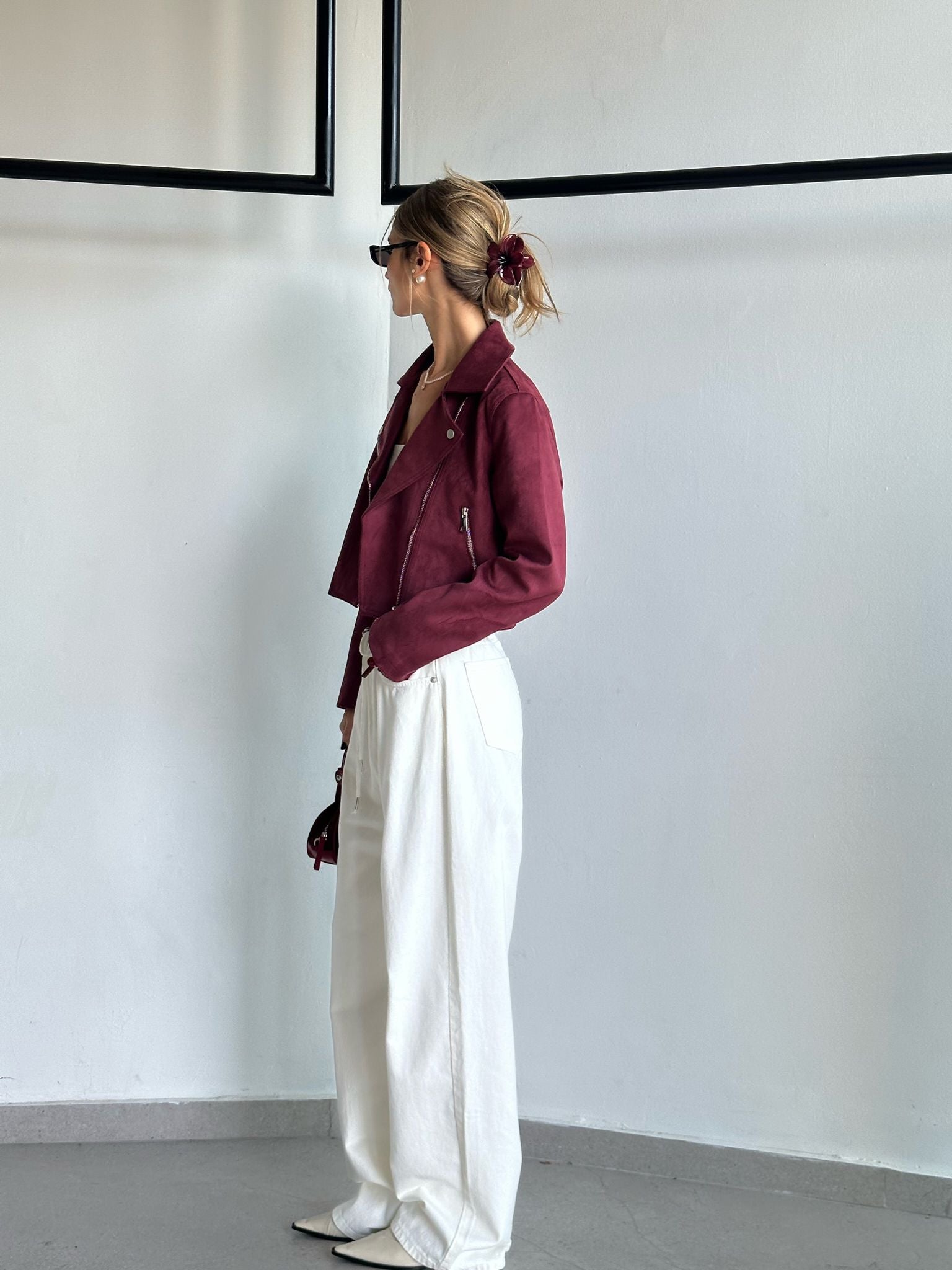 ג'ינס עומר לבן