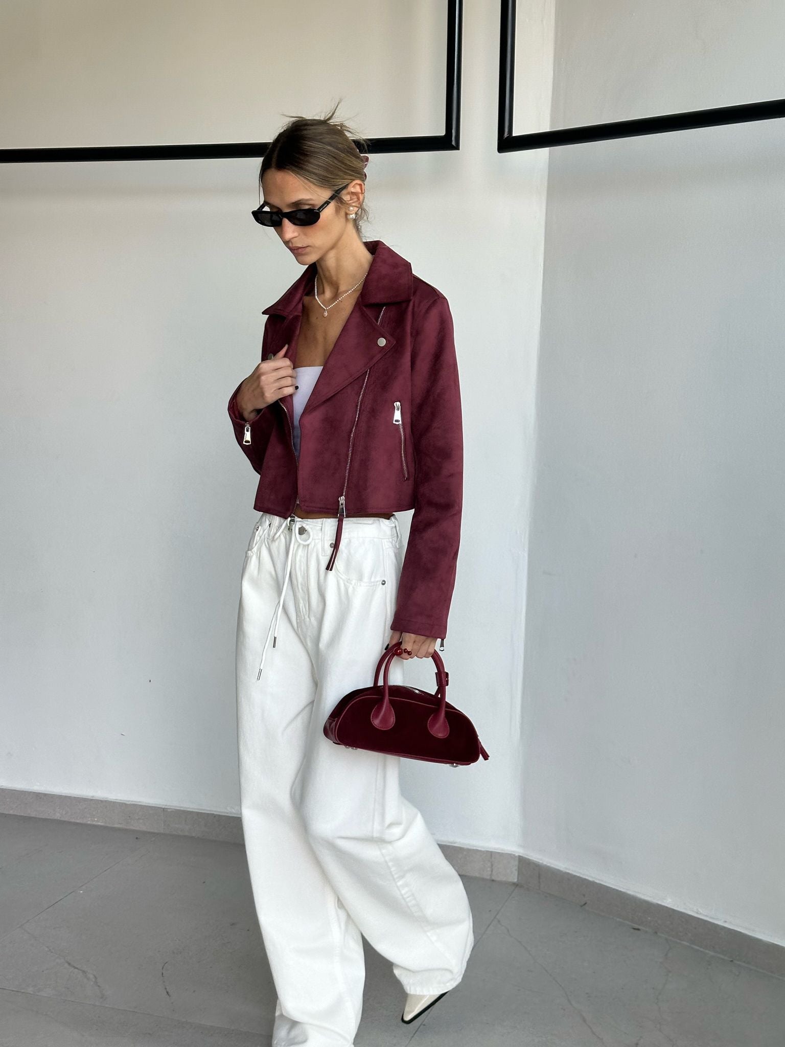 ג'ינס עומר לבן