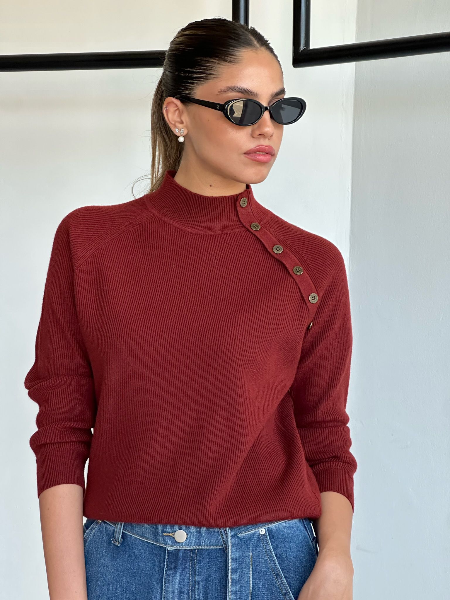 סריג דולב בורדו