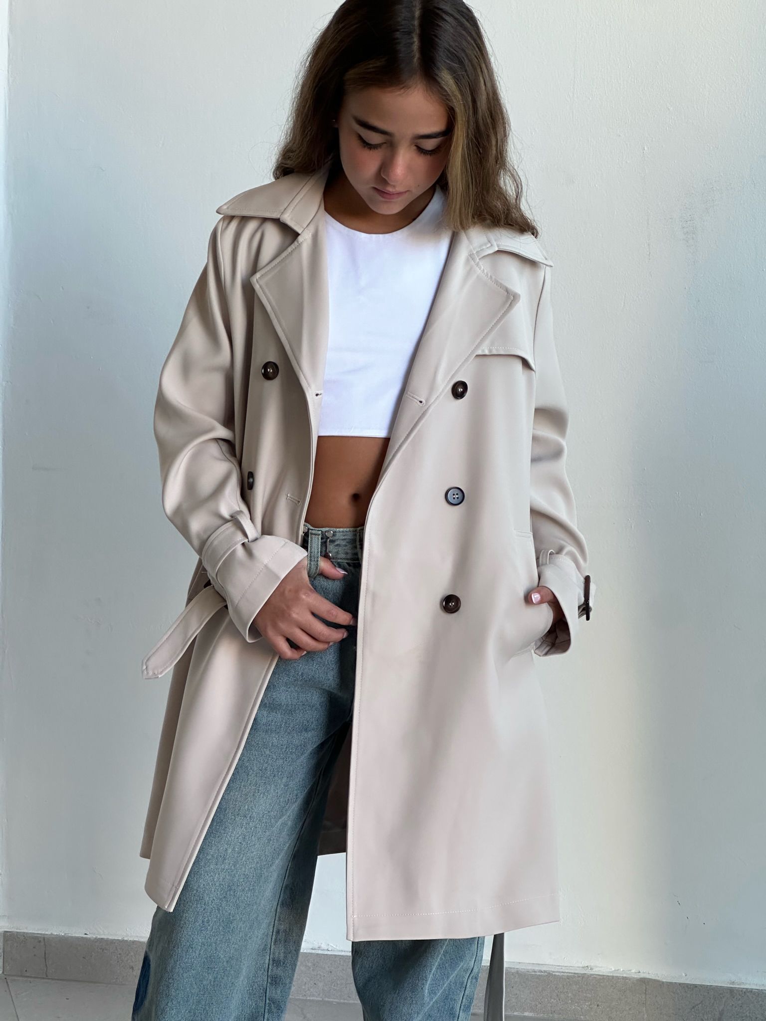 מעיל אלואיז אבן