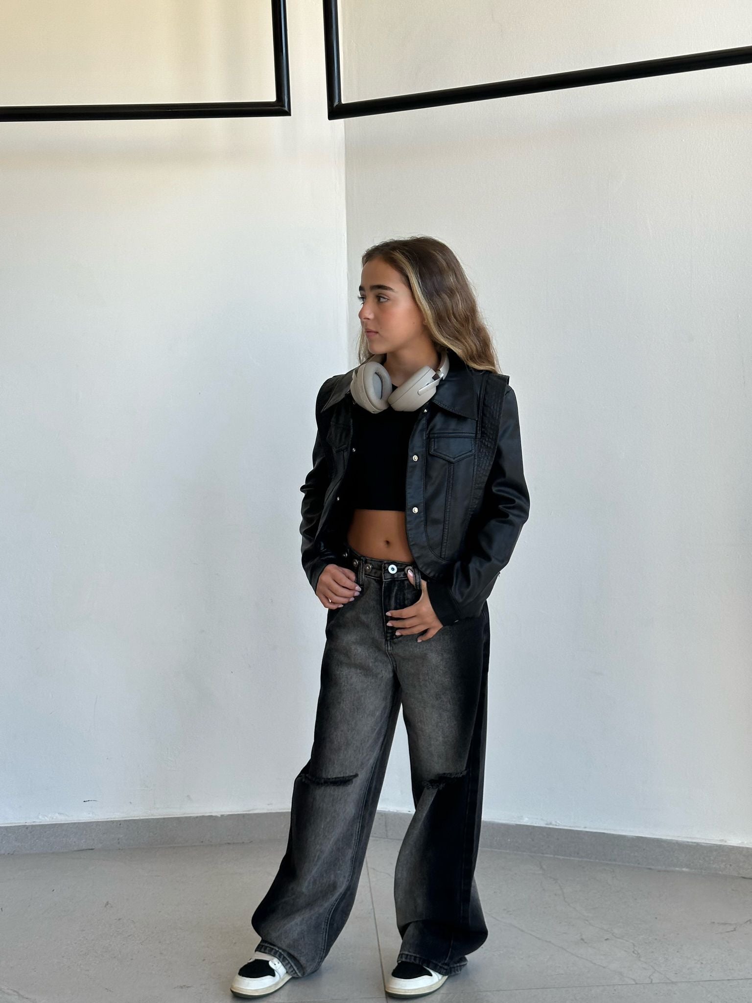 ג'ינס אמיליה שחור אפור