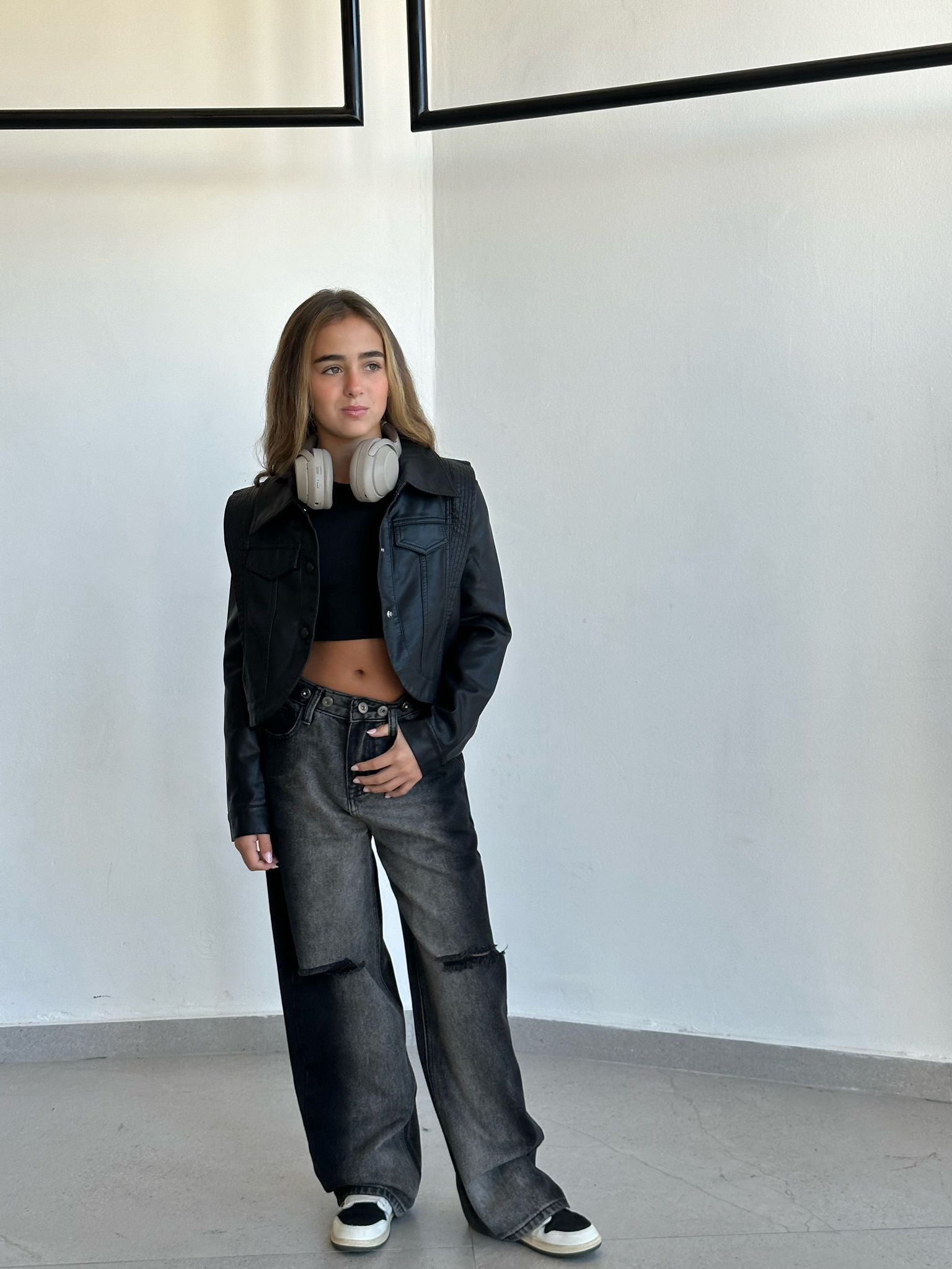 ג'ינס אמיליה שחור אפור