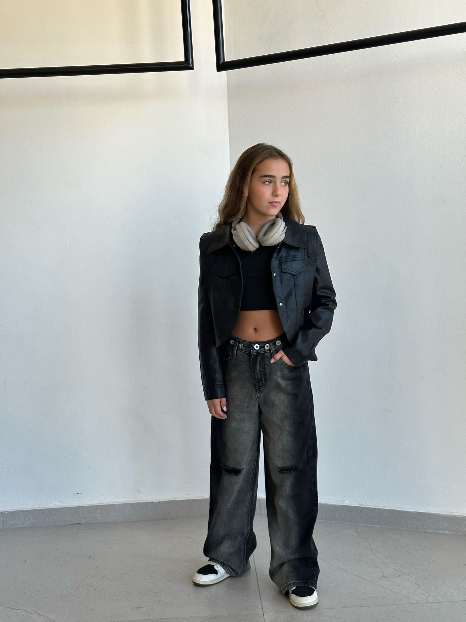 ג'ינס אמיליה שחור אפור