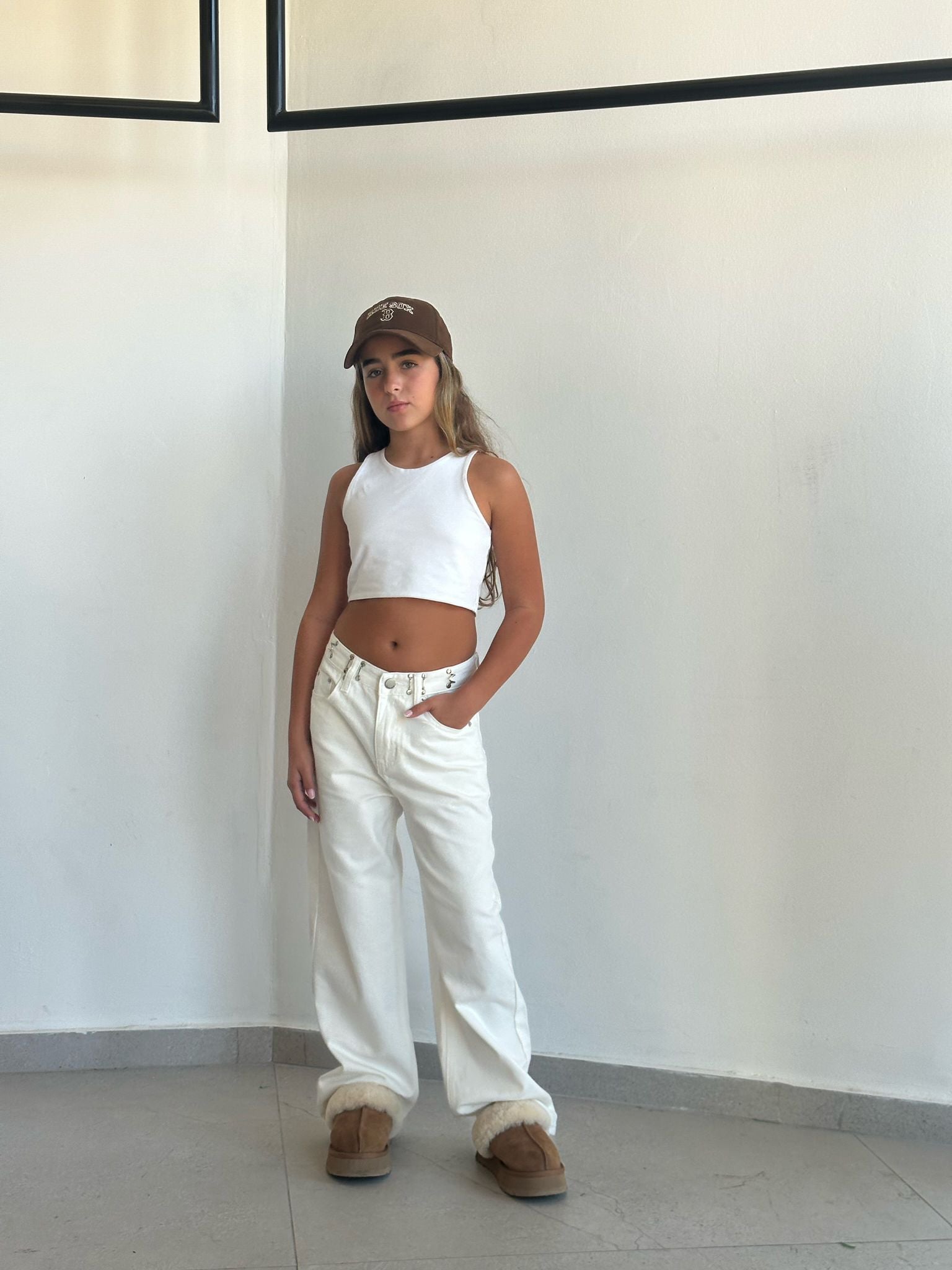 מכנס ג'ינס ארי לבן