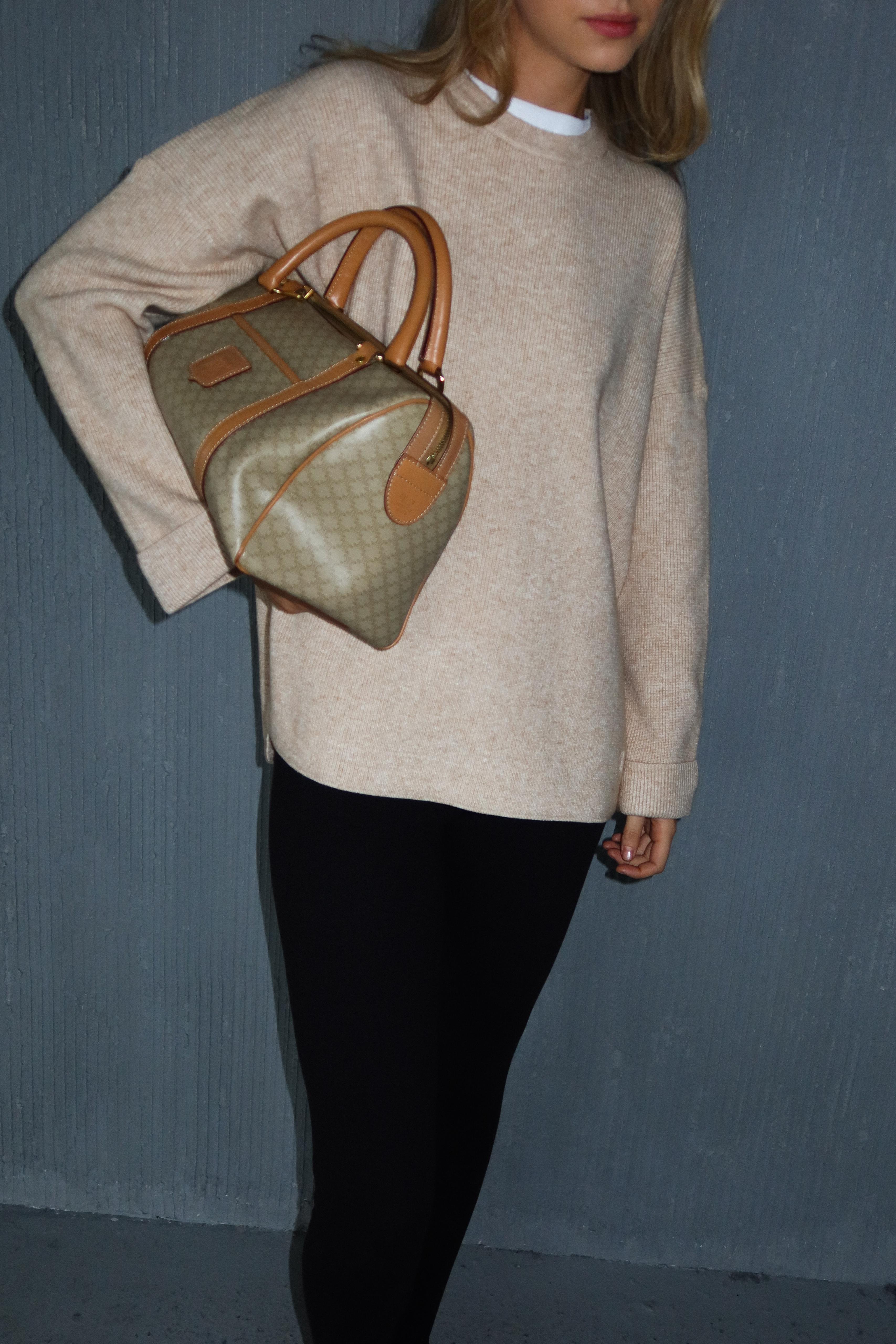 סריג וירה אבן