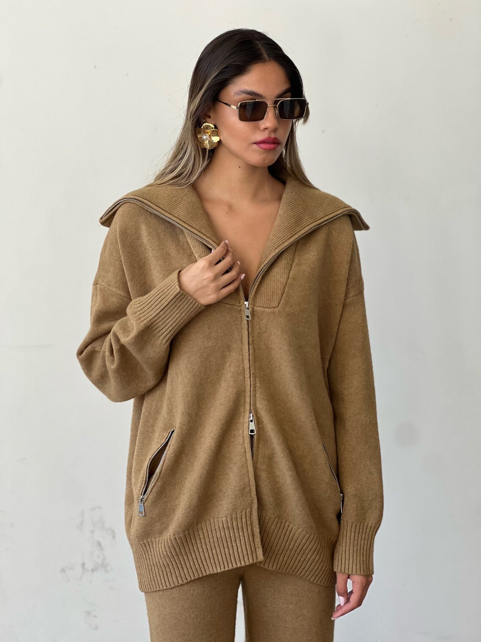 חליפת היילי טופי