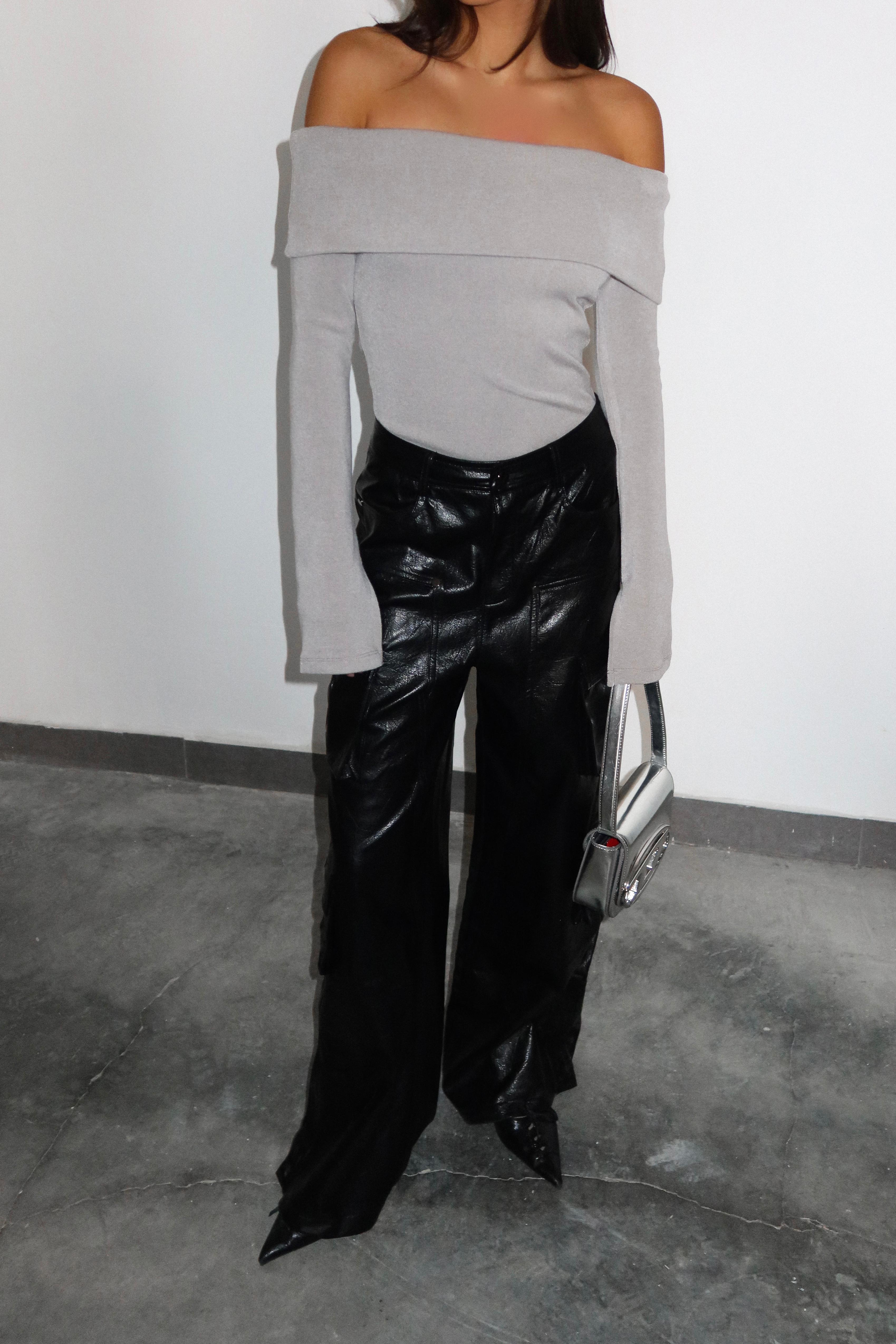 סריג שלי אפור