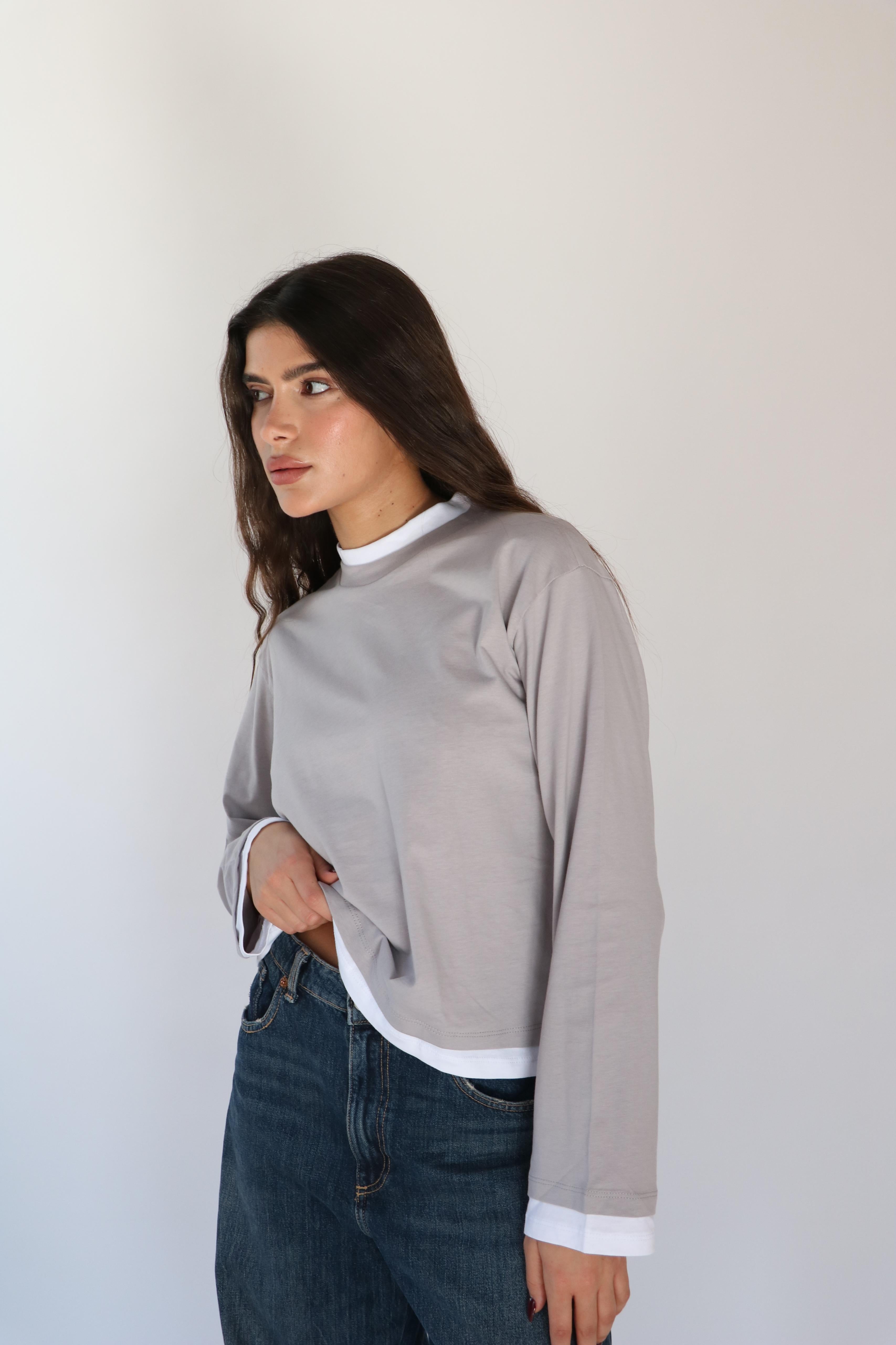 בייסיק מיקדו אפור