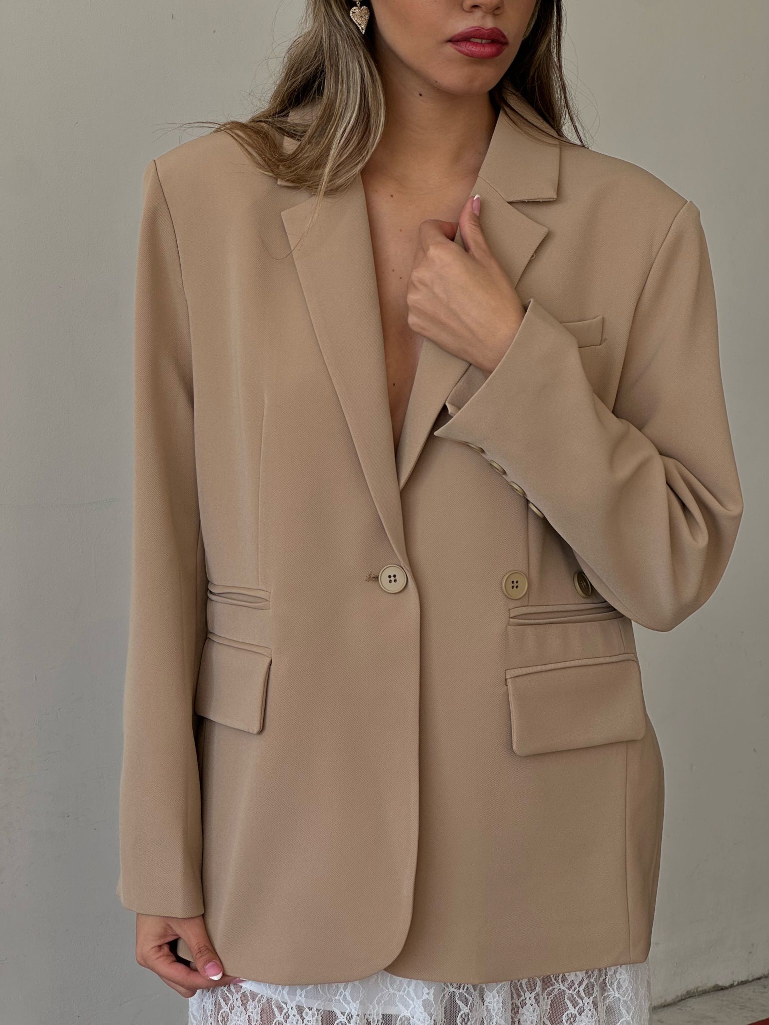 ג'קט מיאן חום