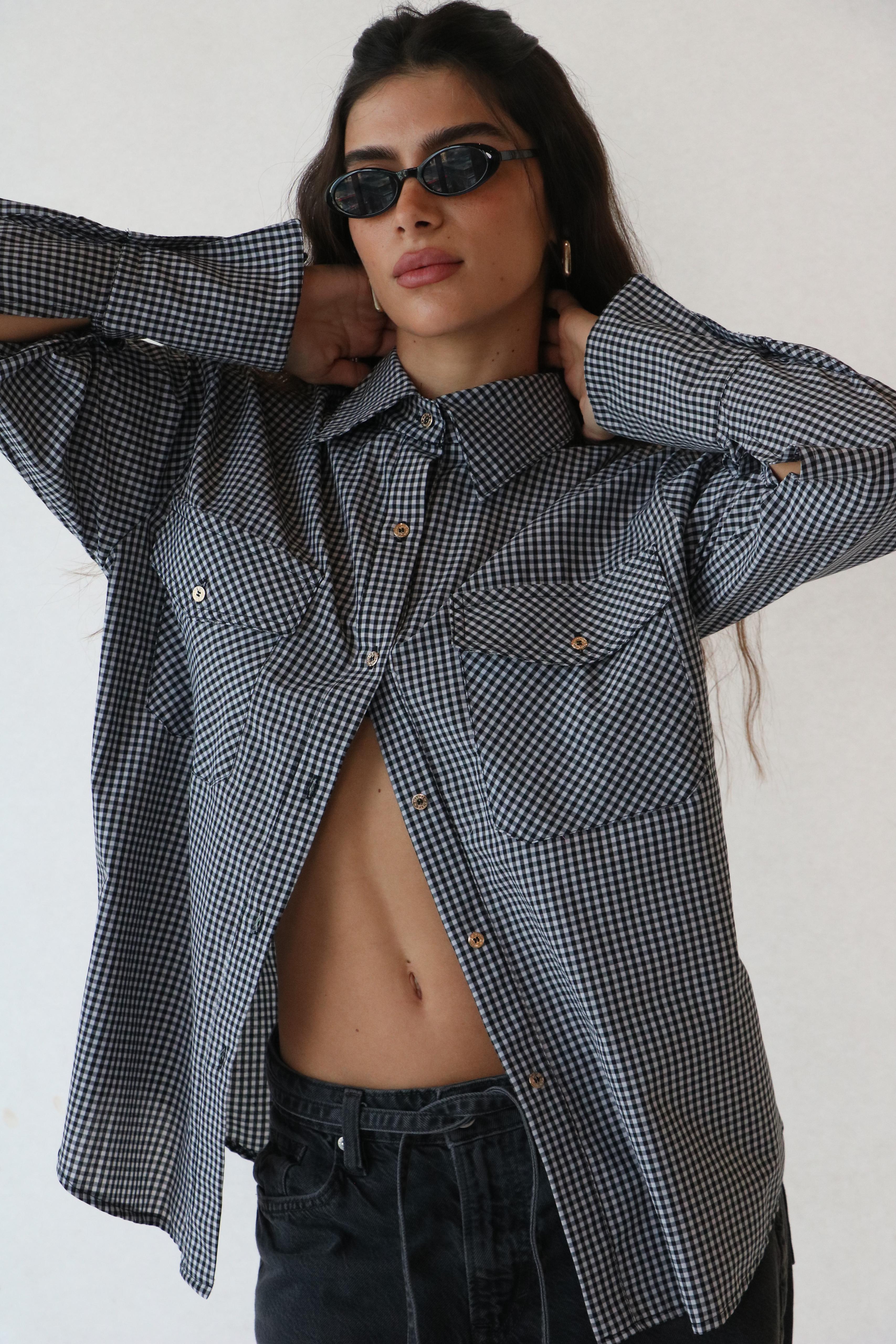 חולצת נריה משובץ שחור