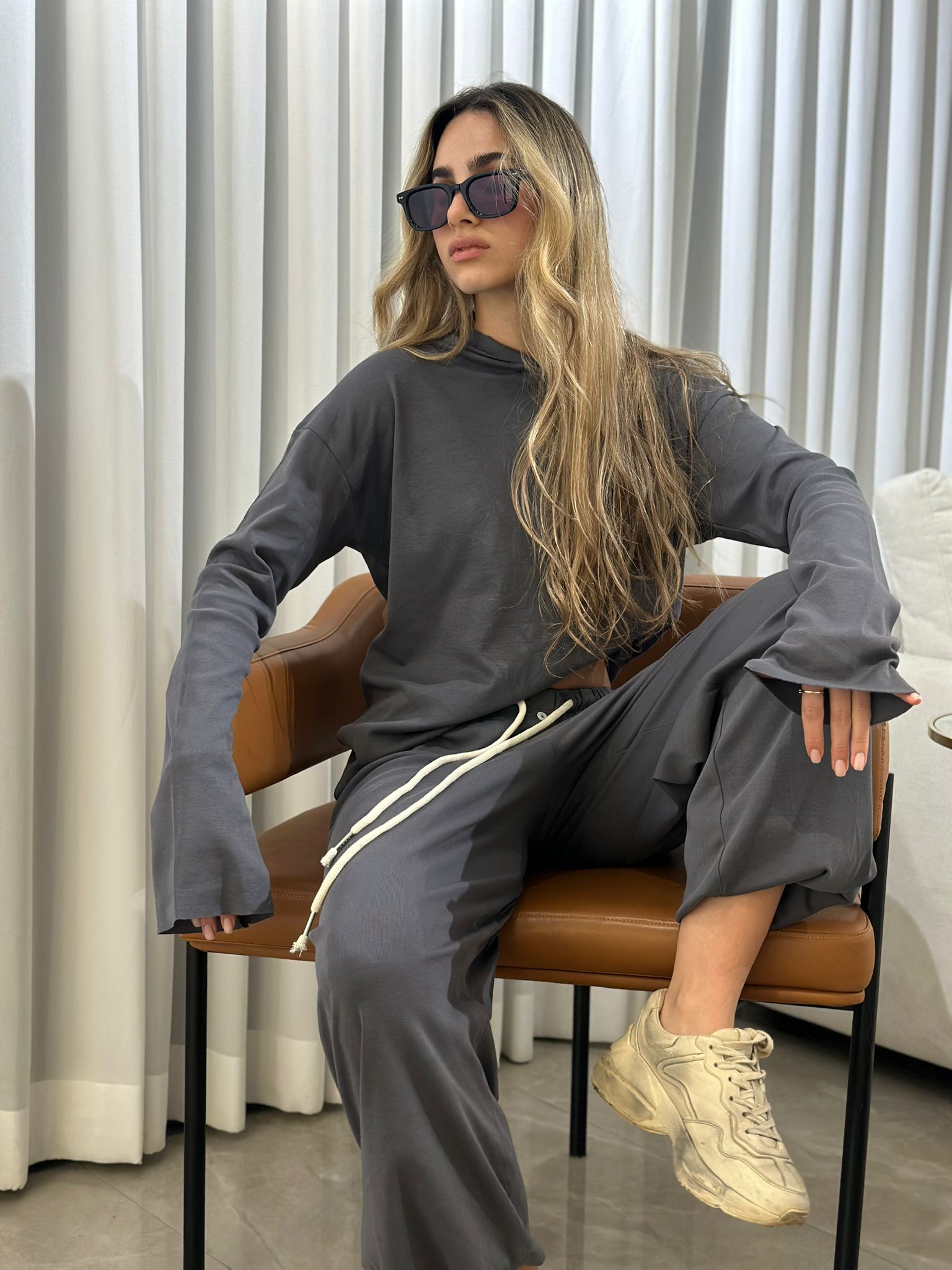 חליפת בריאן אפור