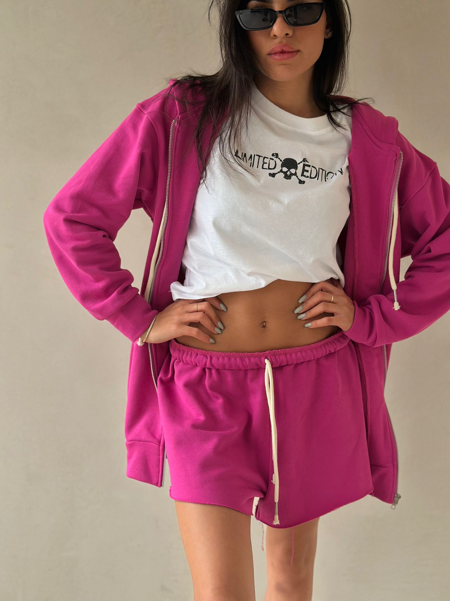 חולצת מוניק