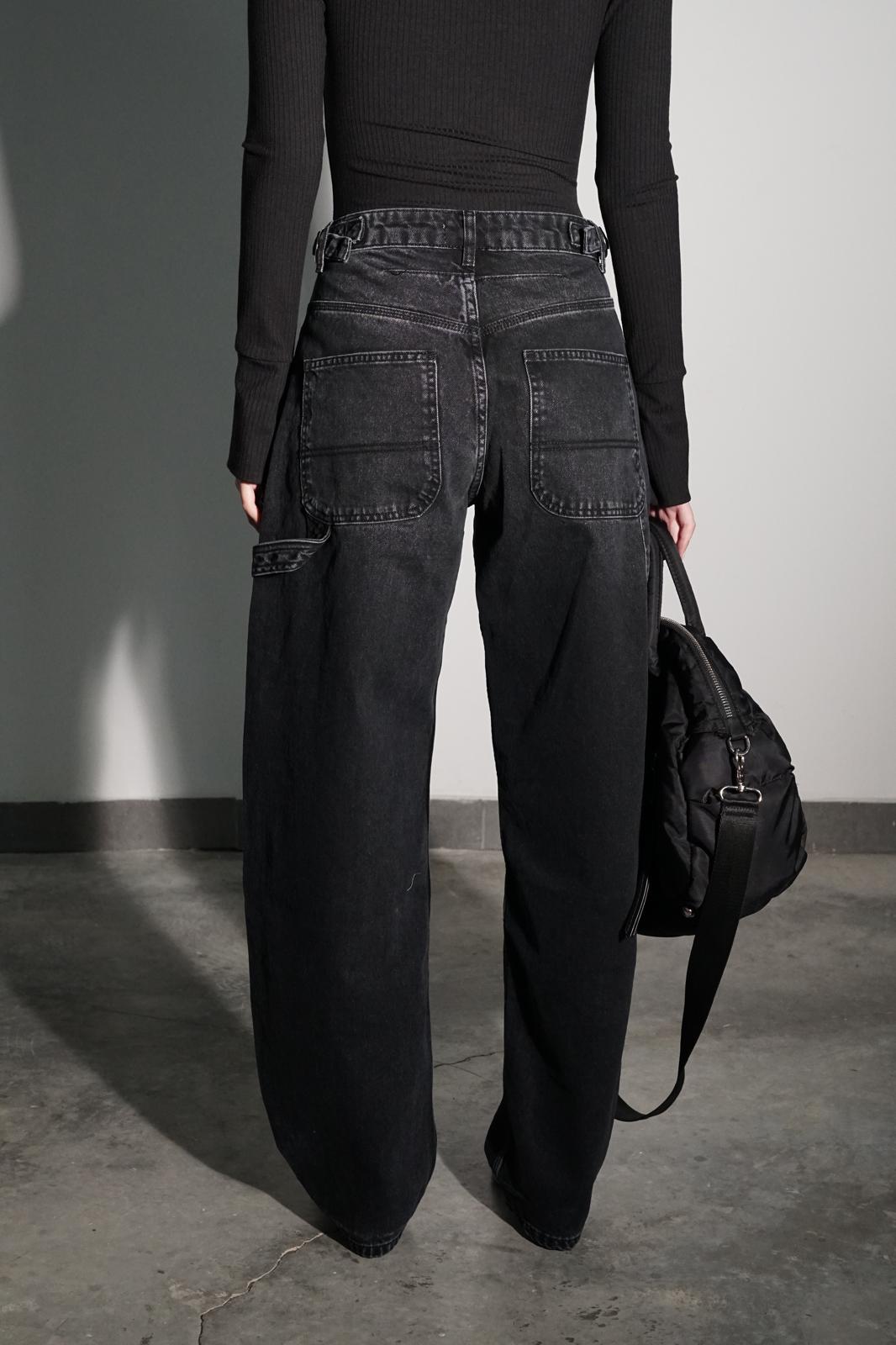 ג'ינס פרל שחור