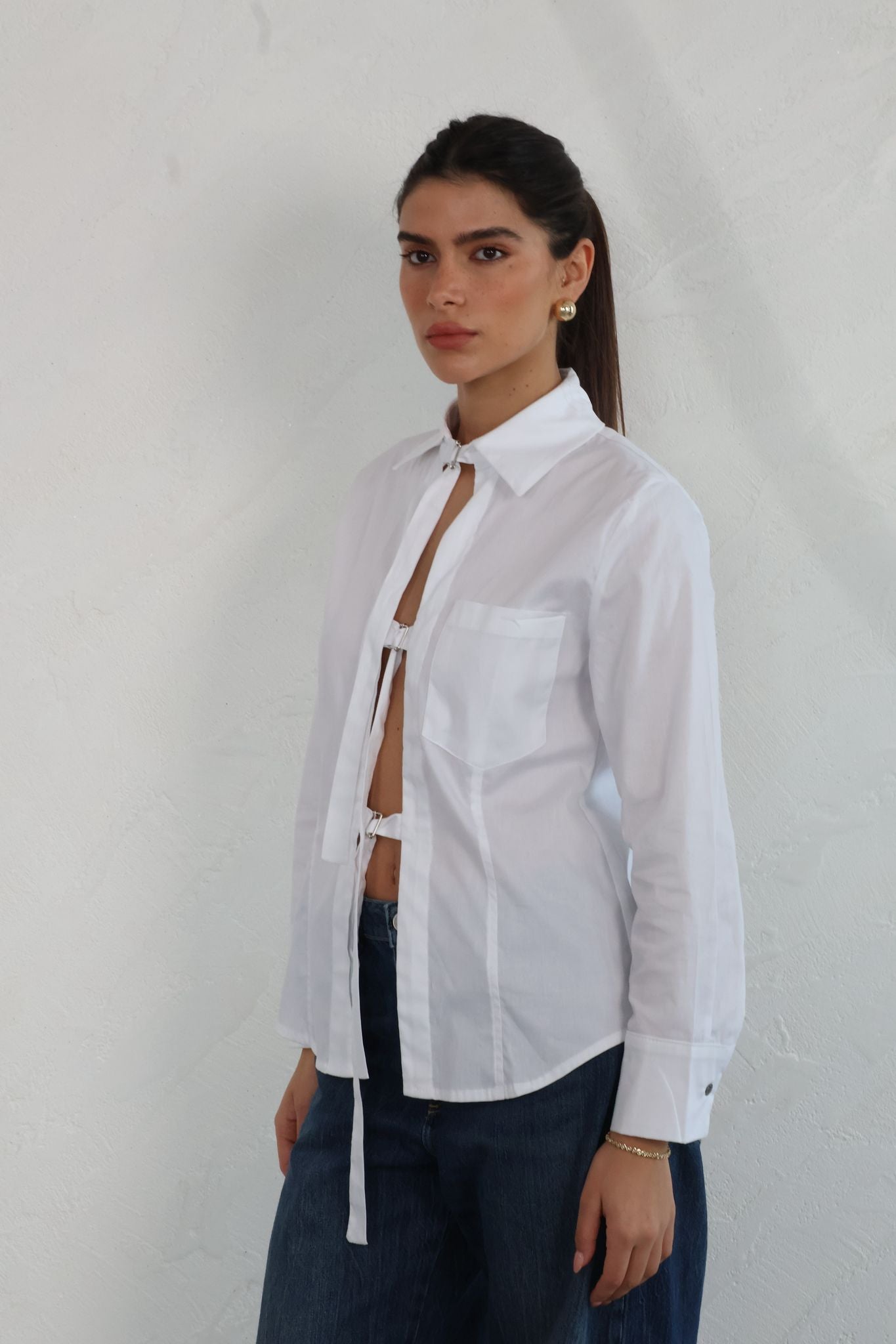 חולצת זואי לבן