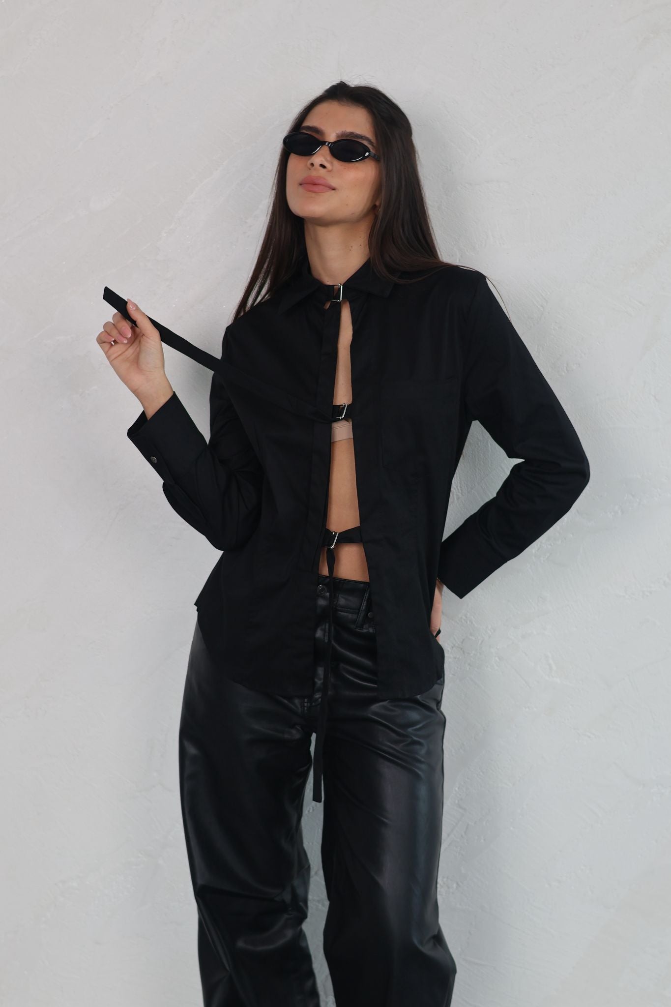 חולצת זואי שחור