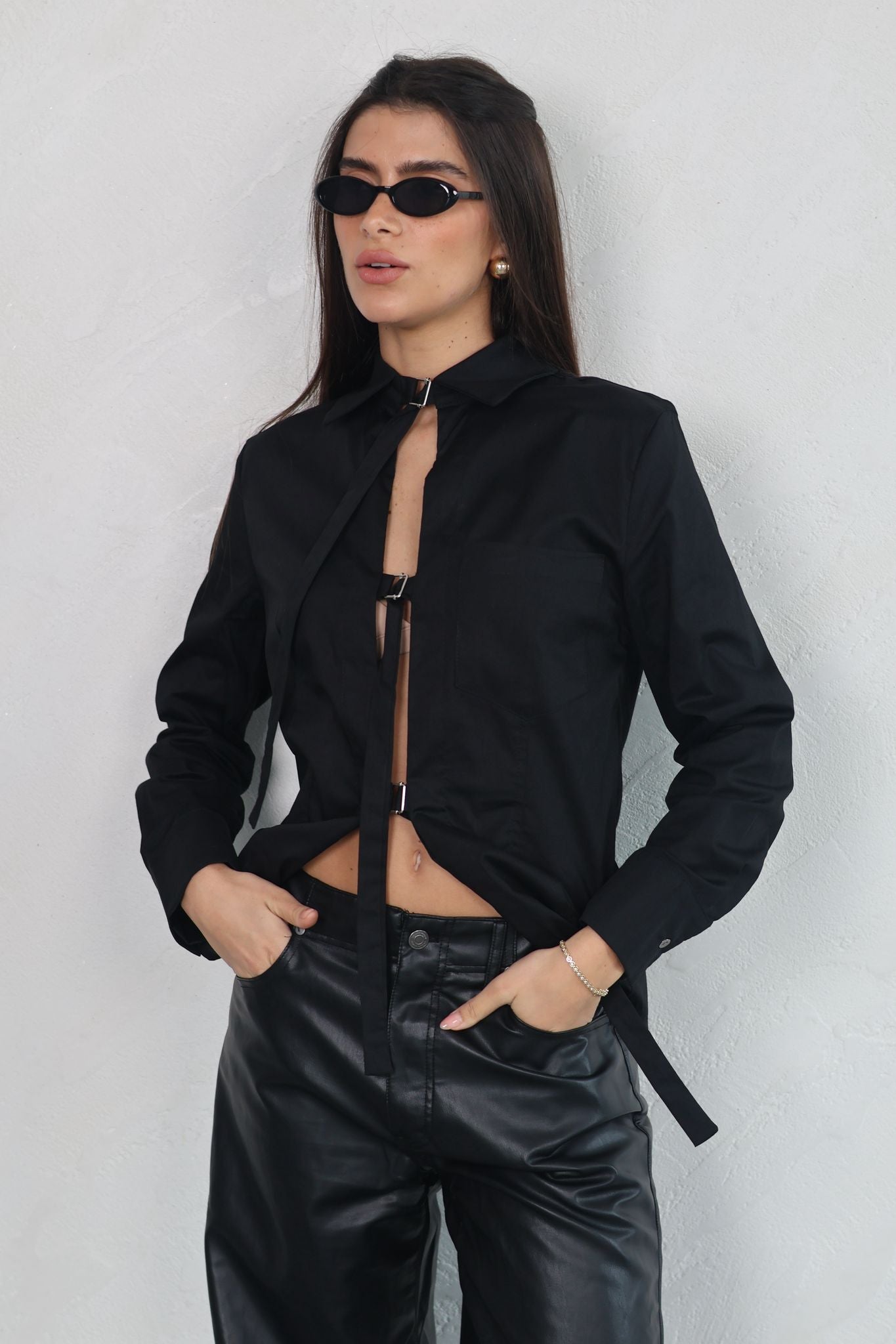 חולצת זואי שחור