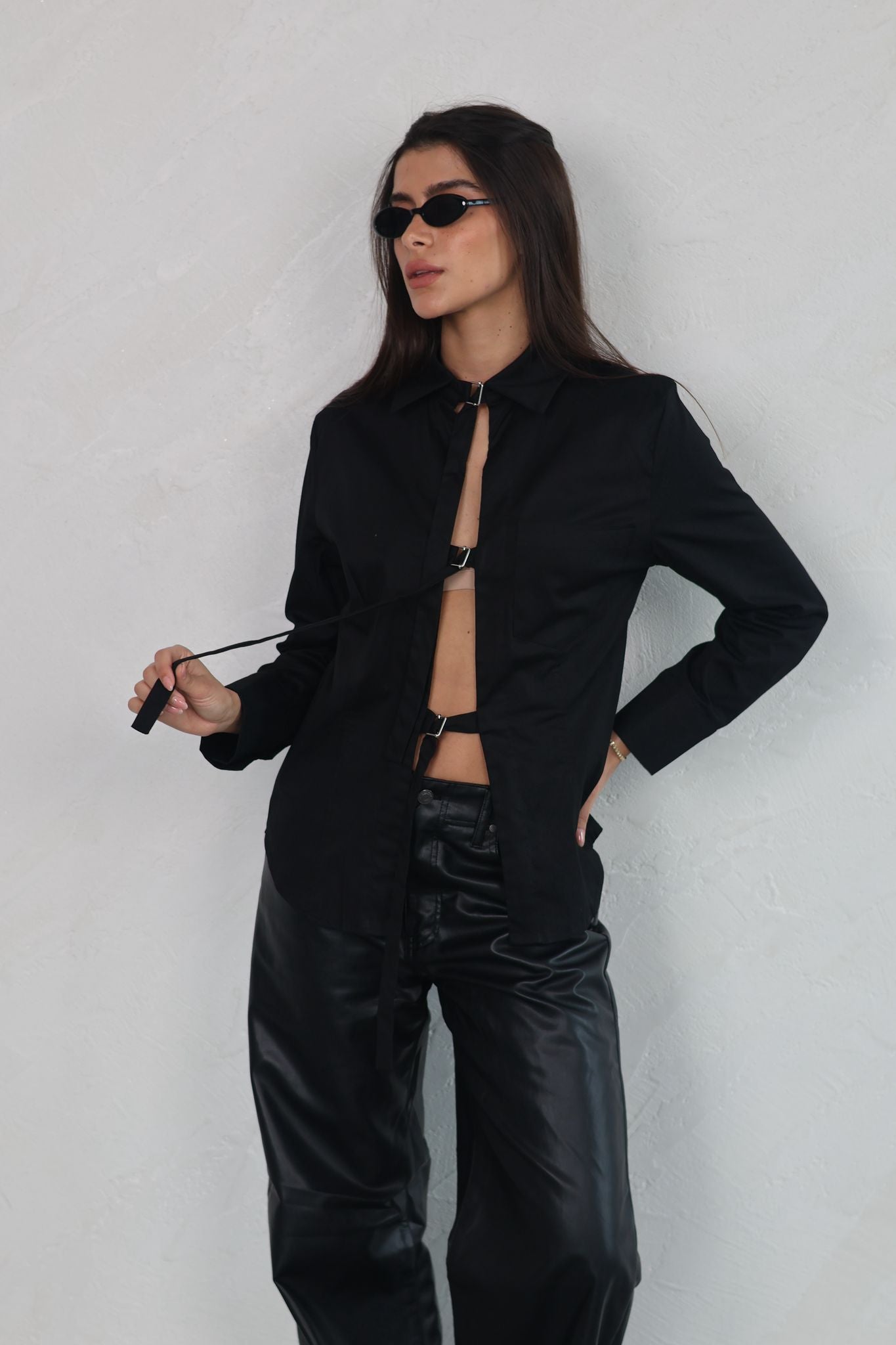 חולצת זואי שחור