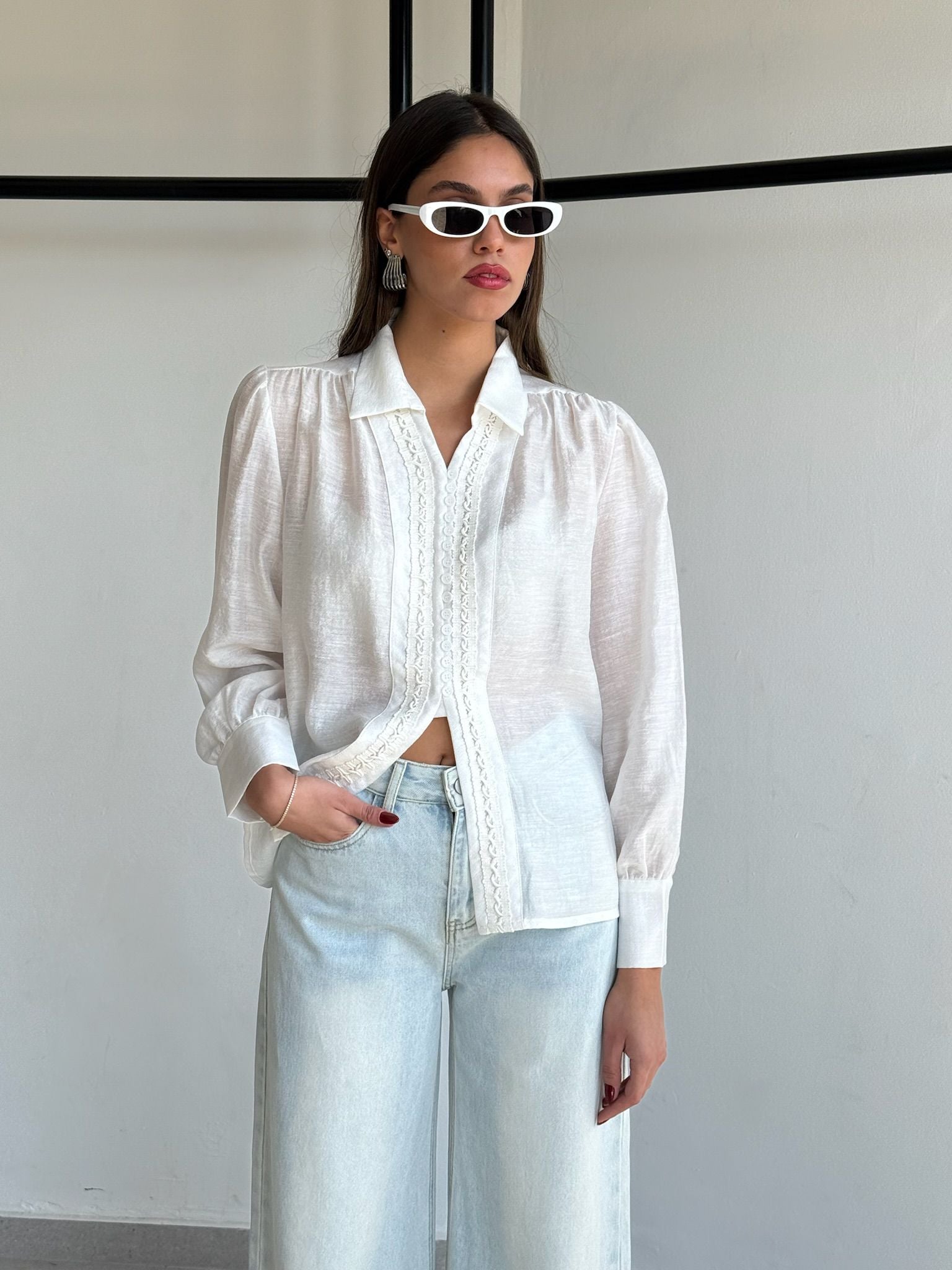 חולצת נואל לבן