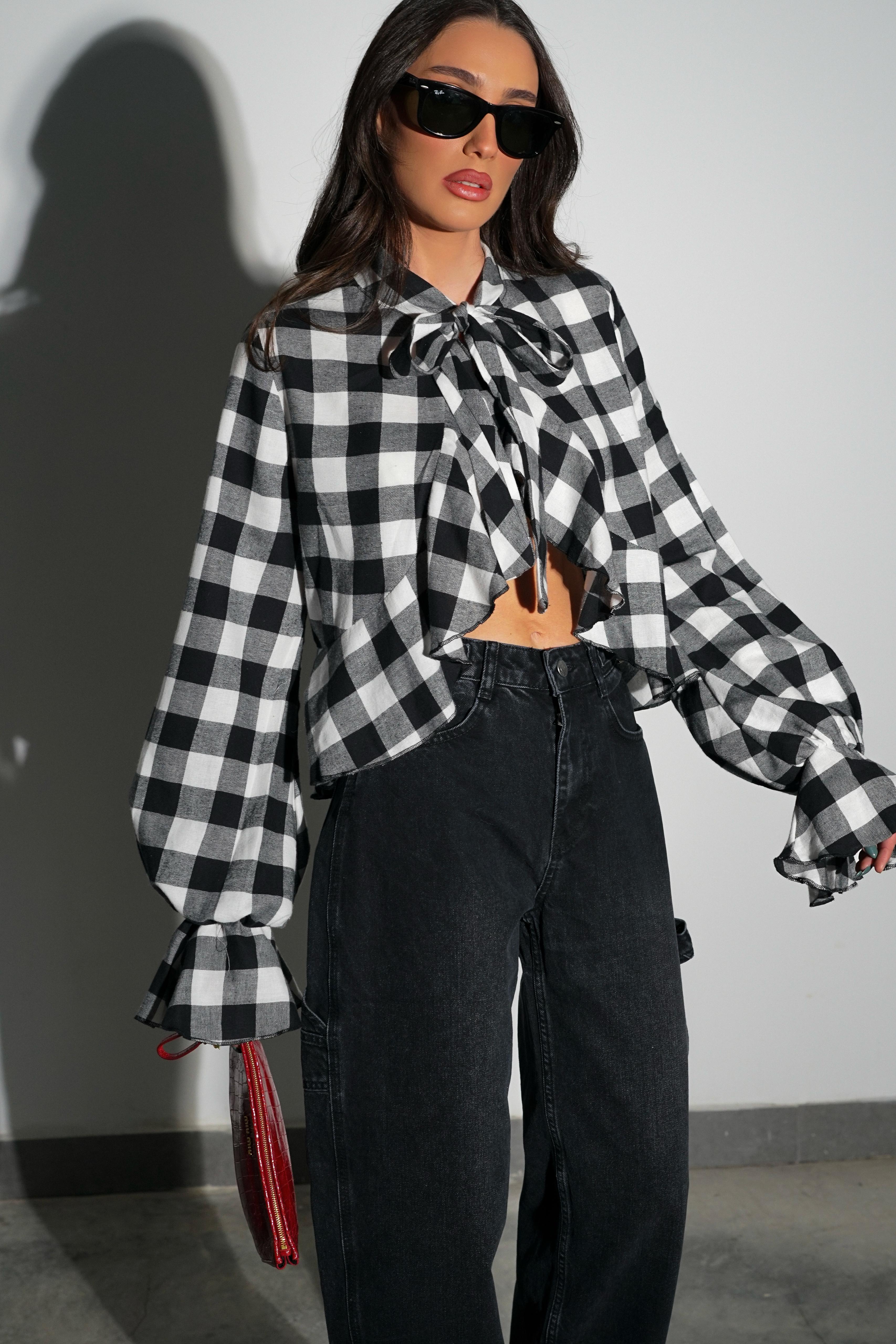 חולצת טורין שחור