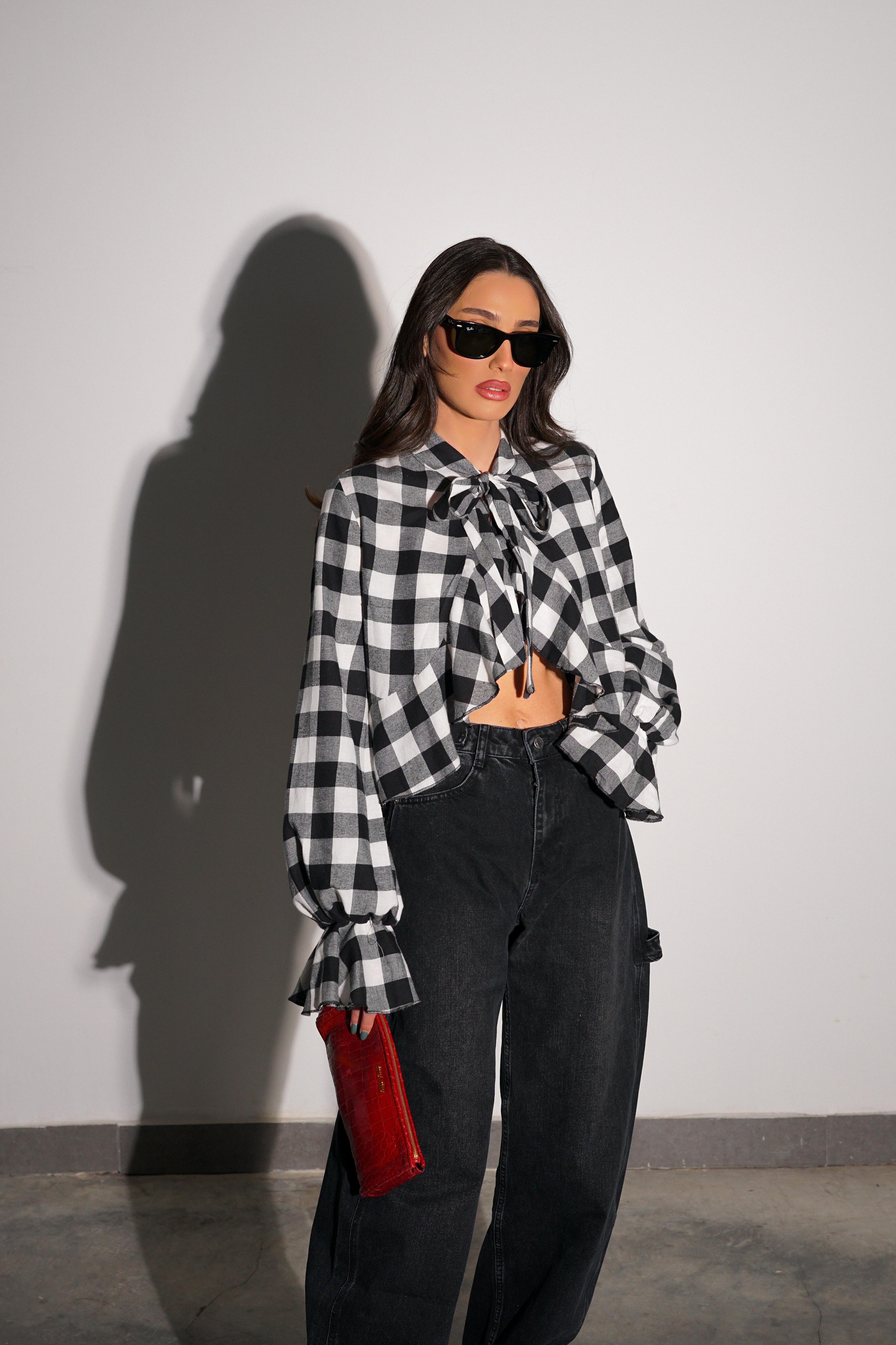 חולצת טורין שחור