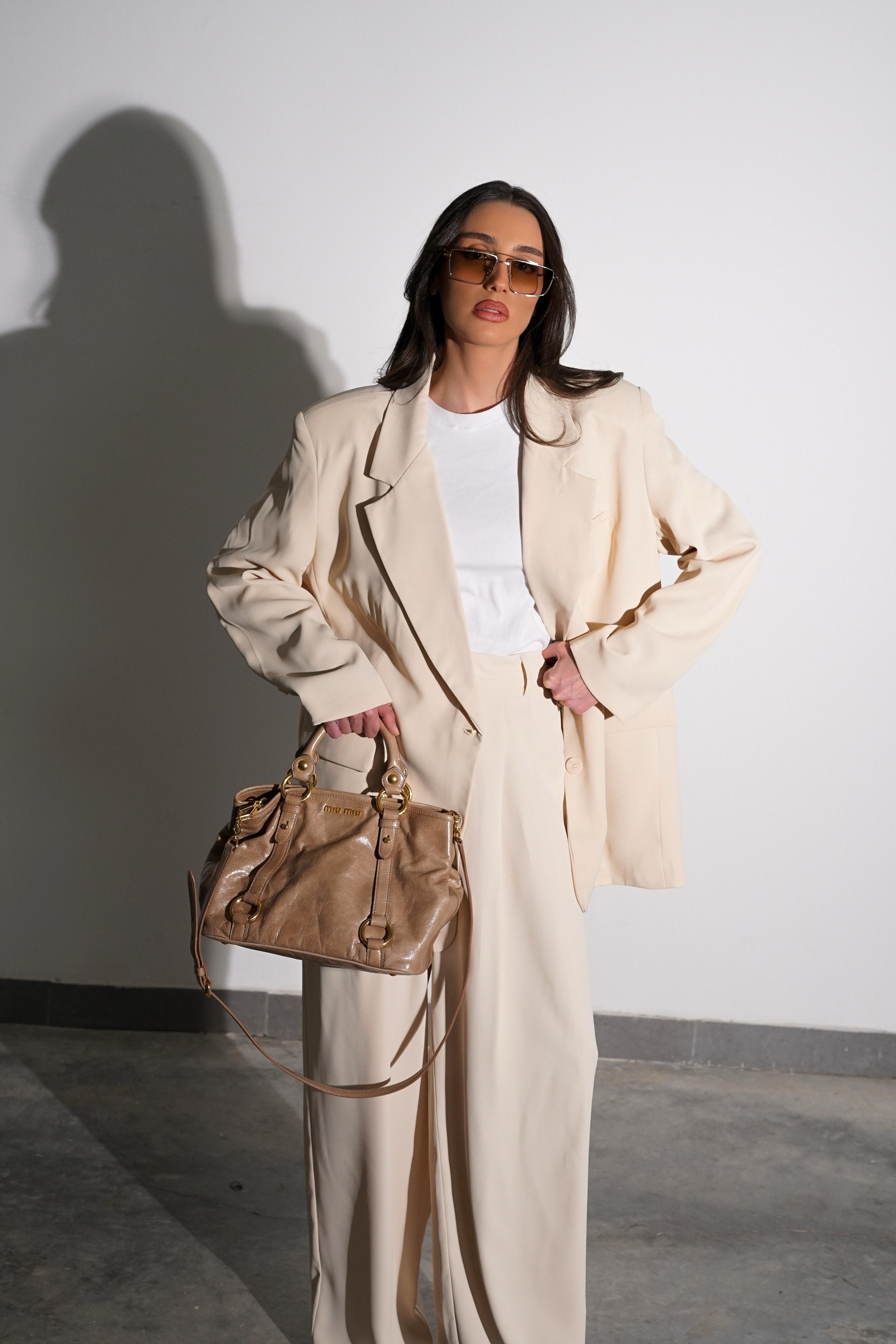 חליפת מיקלה שמנת