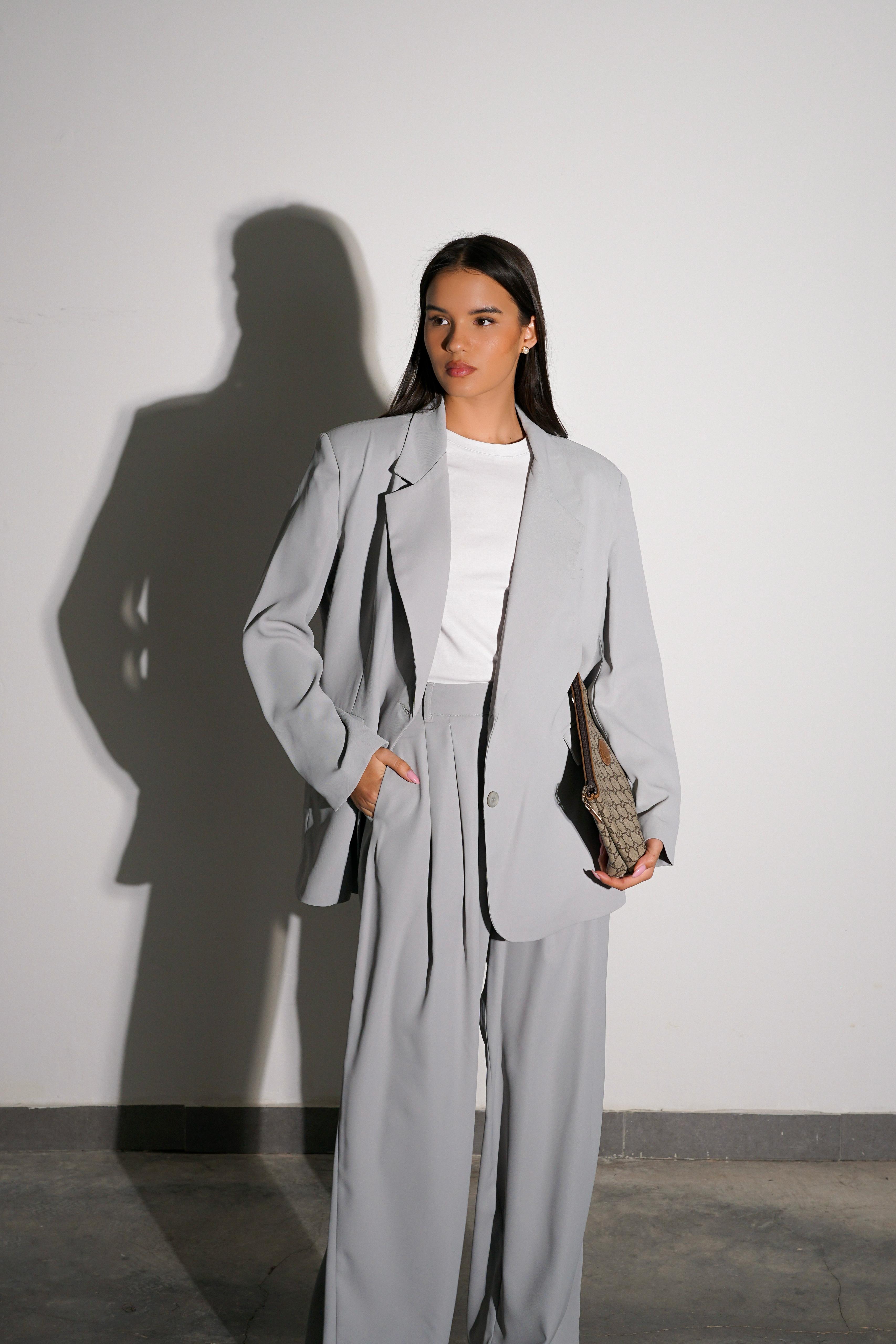 חליפת מיקלה אפור