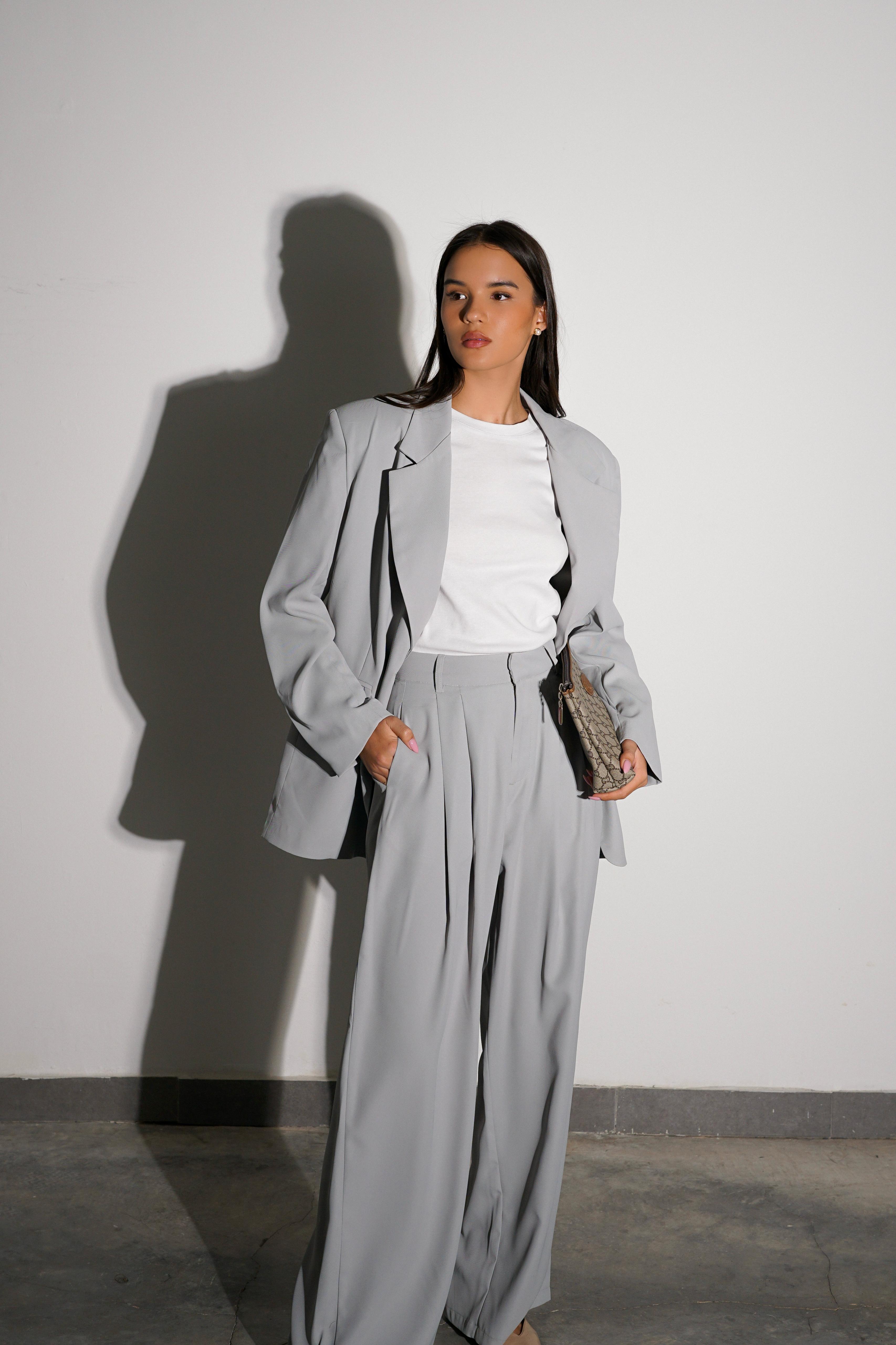 חליפת מיקלה אפור