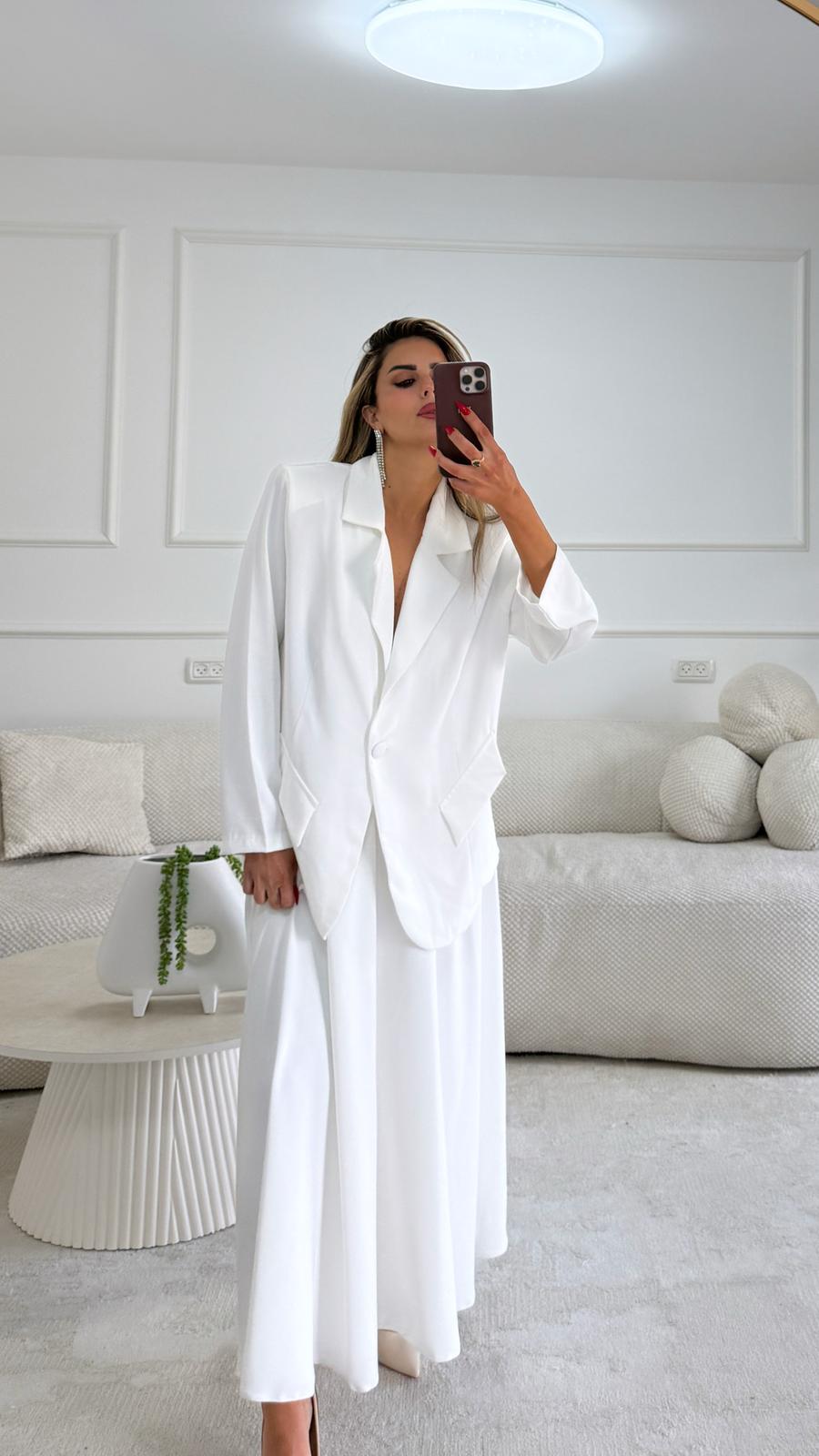 חליפת חצאית איימס