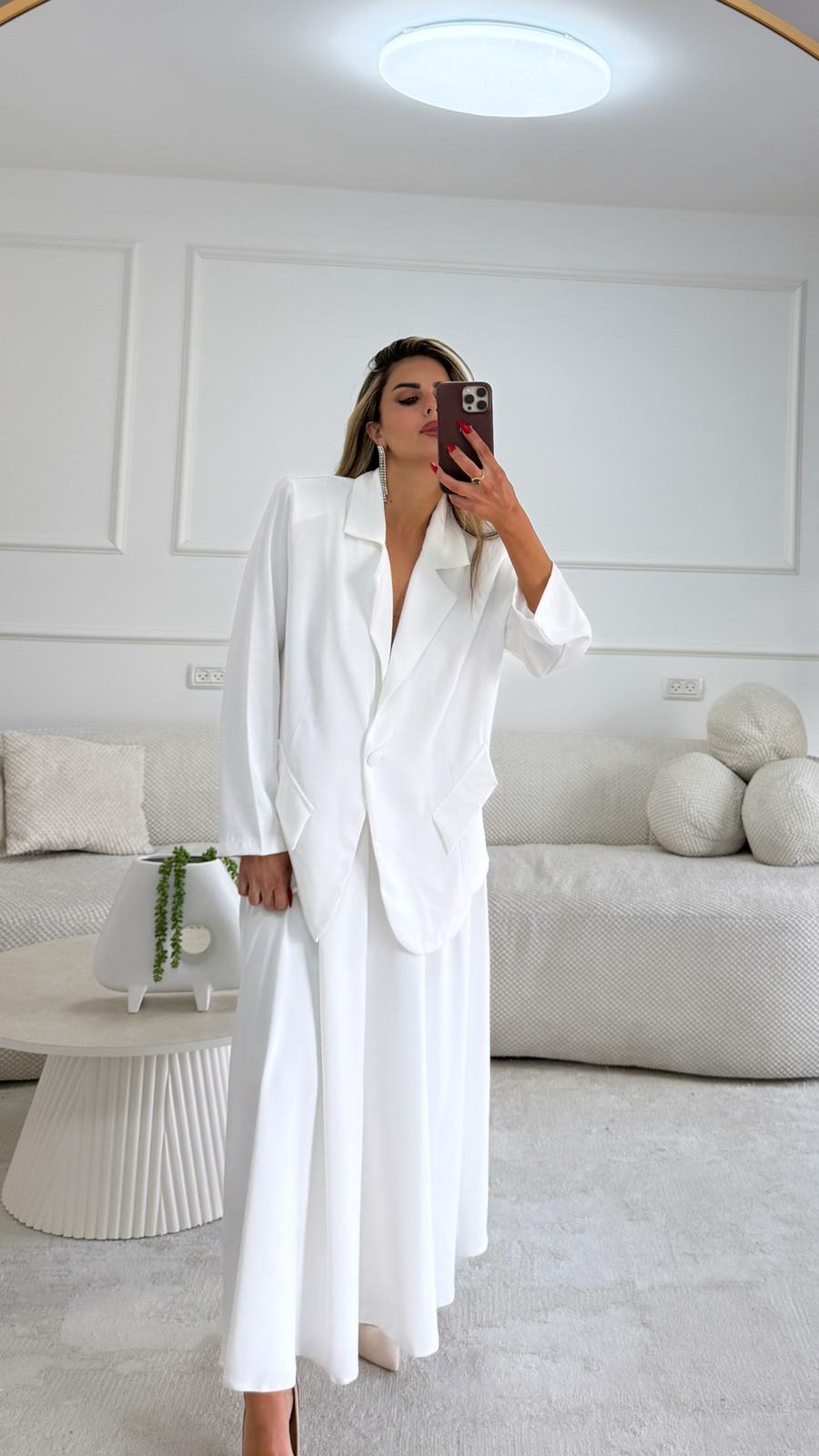 חליפת חצאית איימס