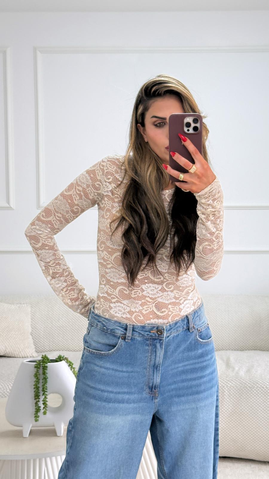 בגד גוף לורי