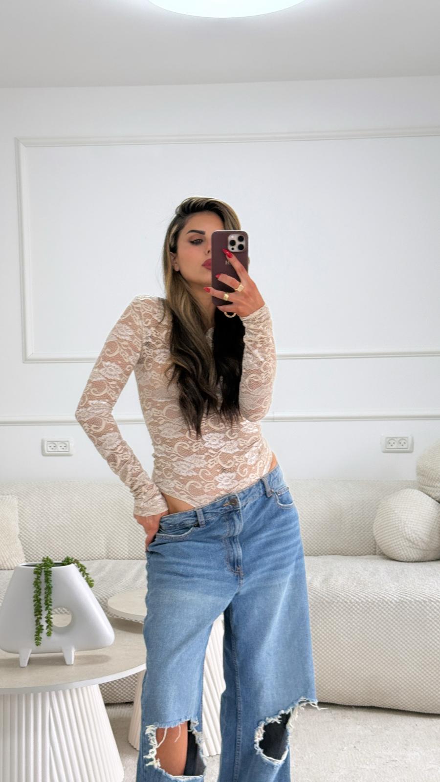 בגד גוף לורי