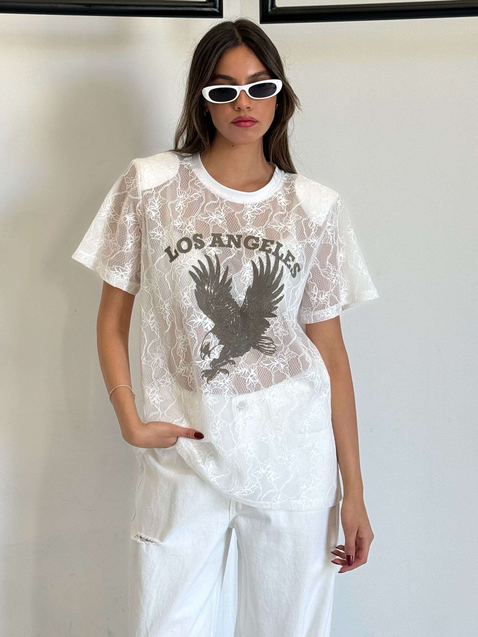 חולצת אל לבן