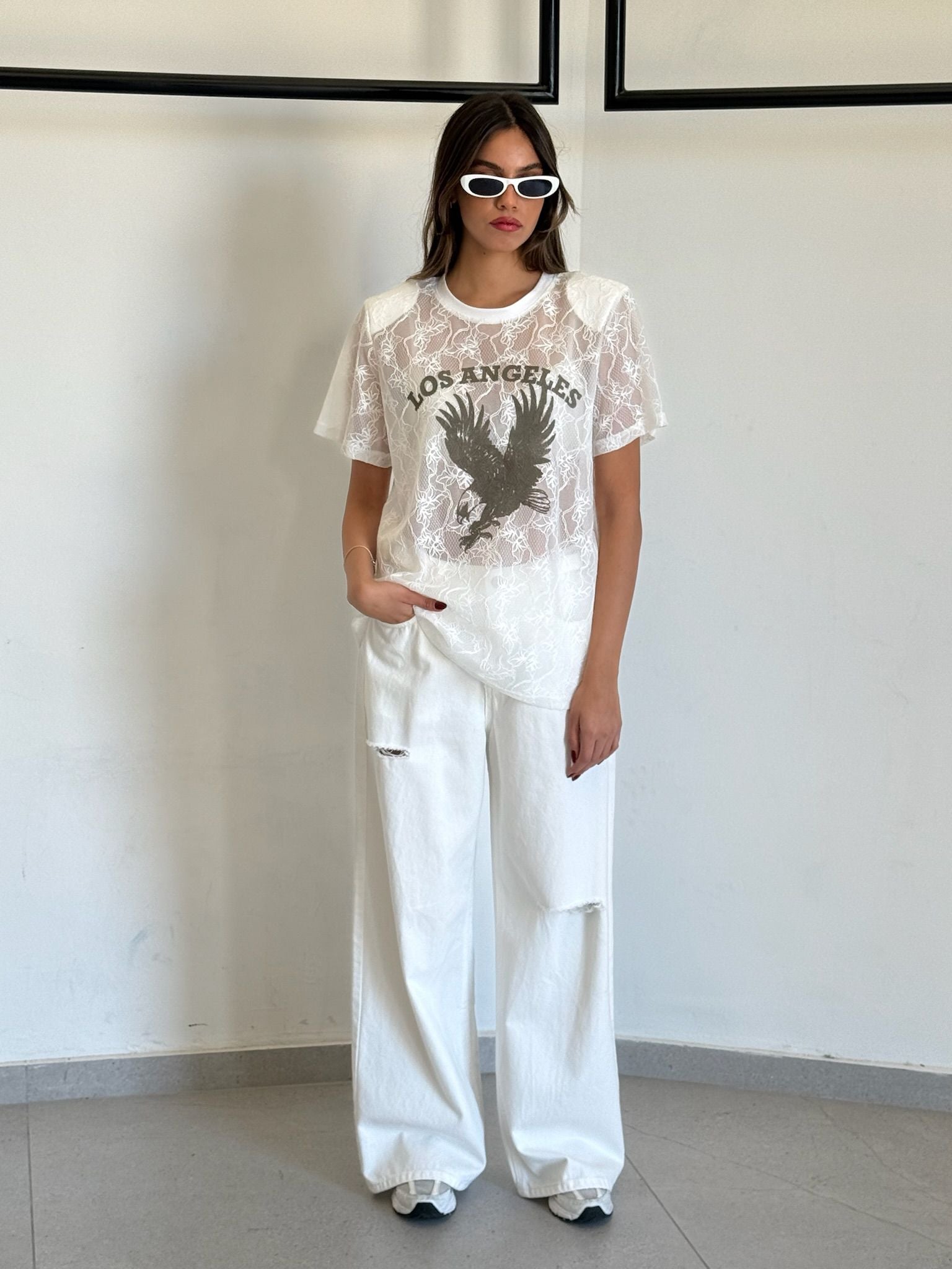 חולצת אל לבן