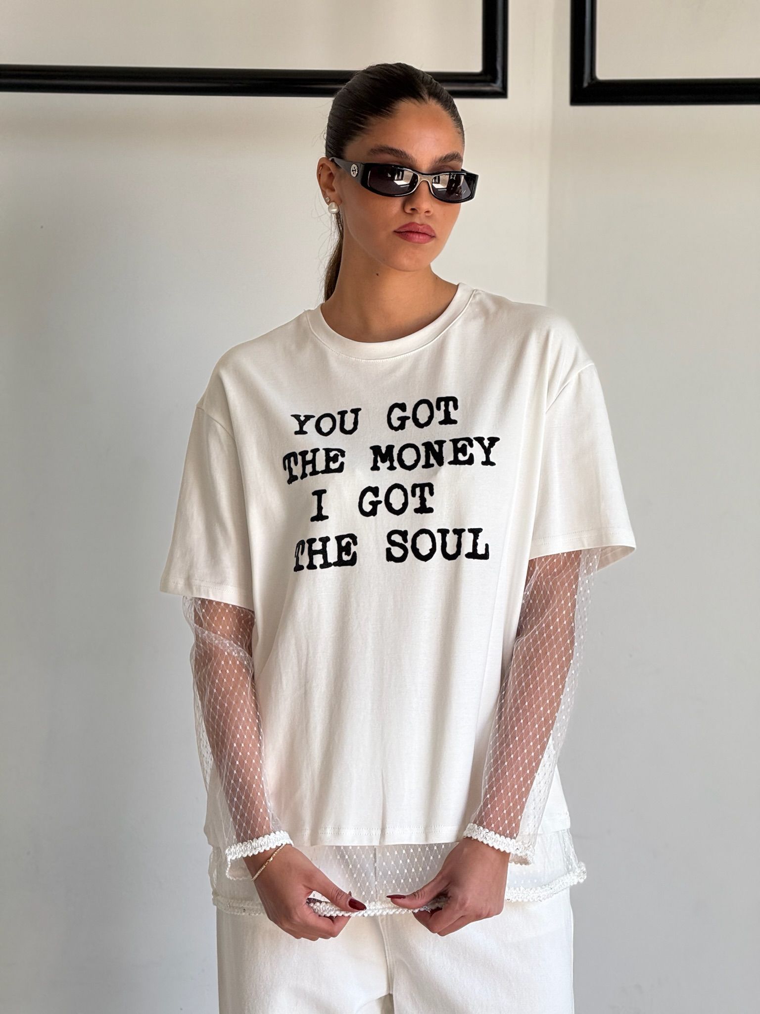 חולצת אולי לבן