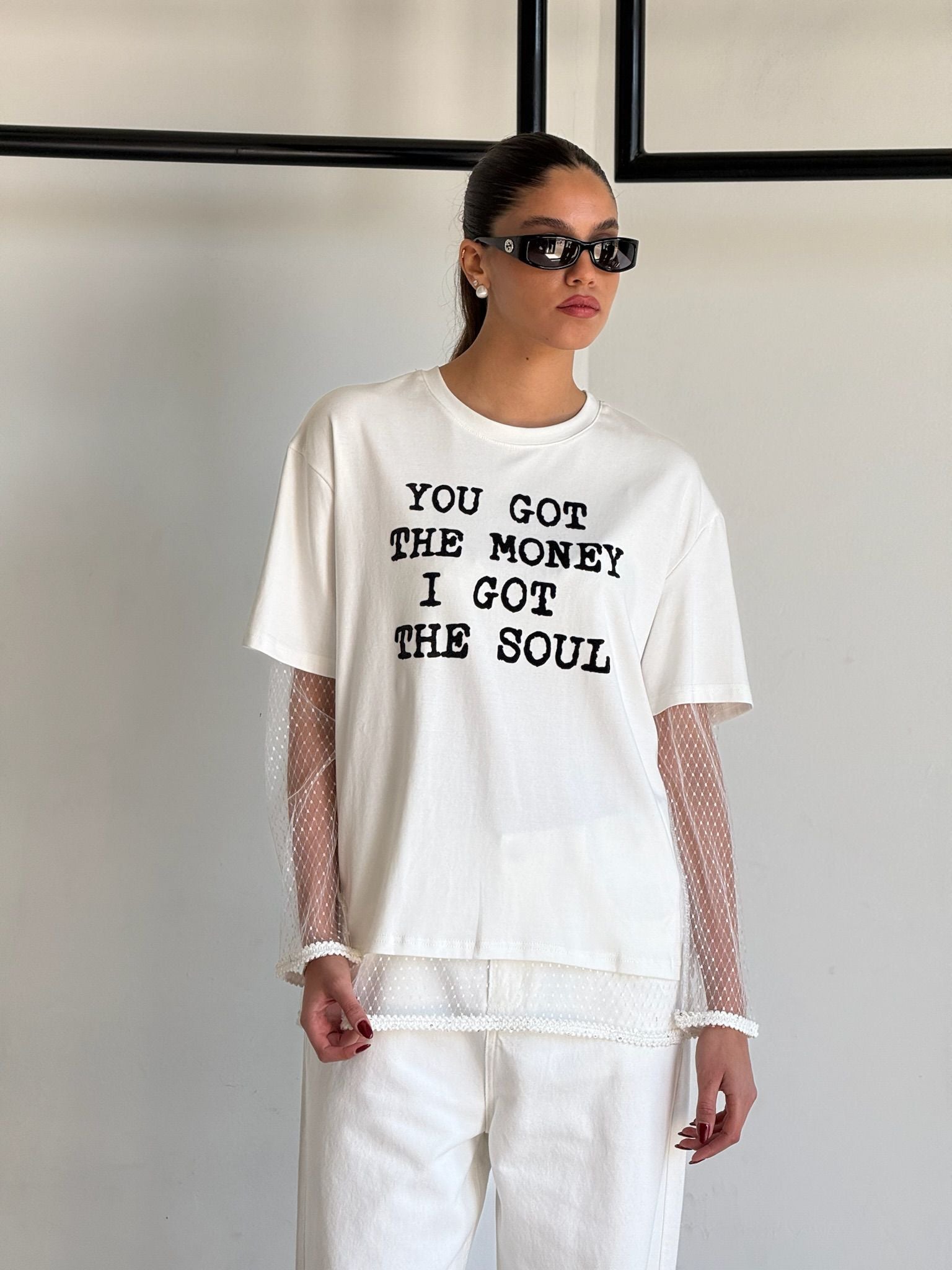 חולצת אולי לבן