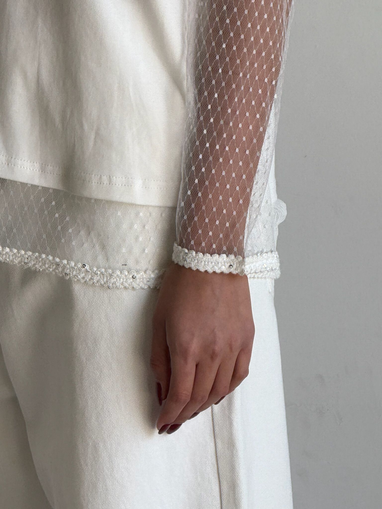 חולצת אולי לבן