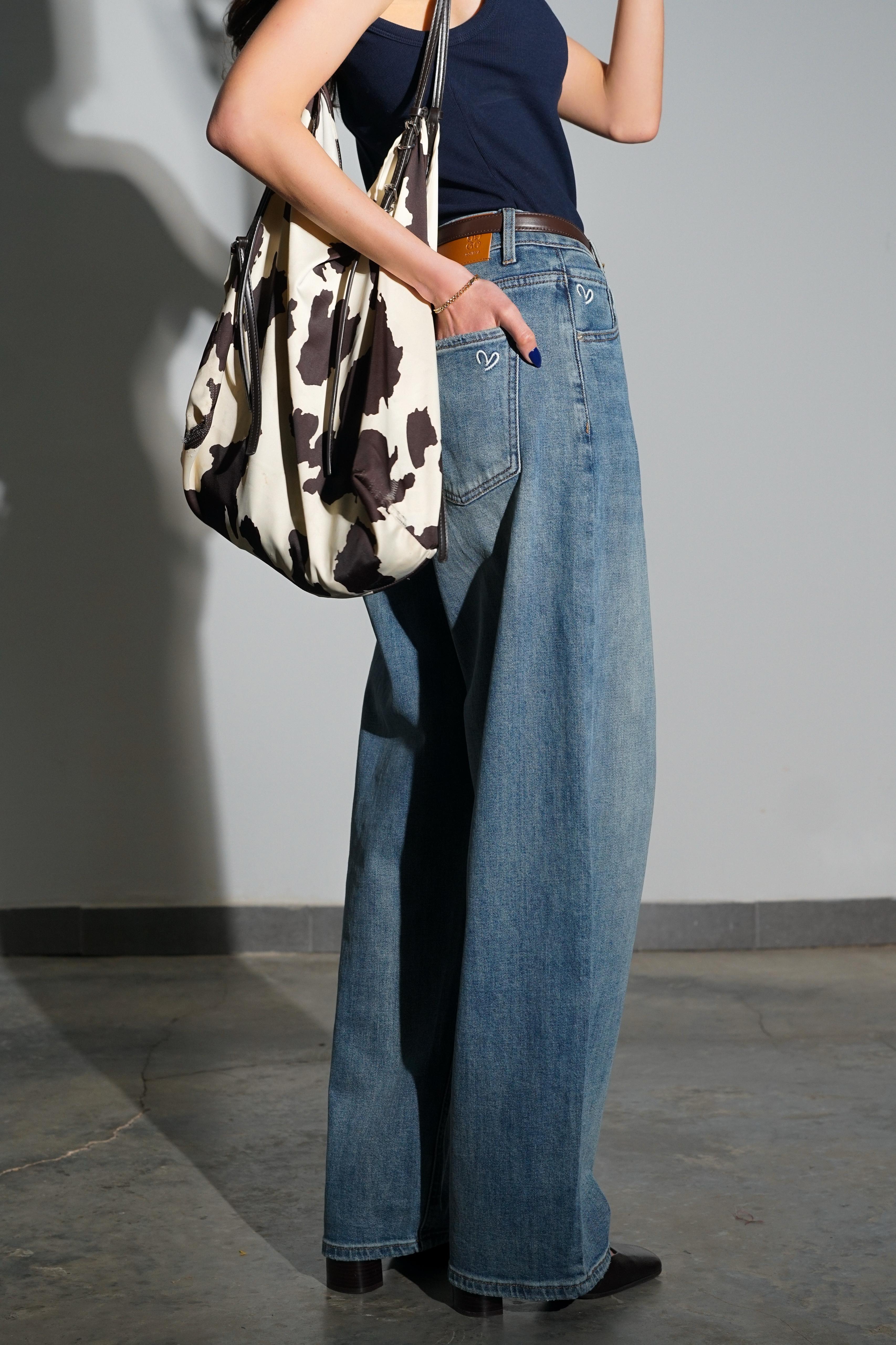 ג'ינס אסיקס